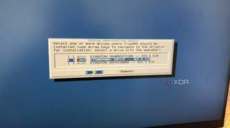 Select TrueNAS install destination