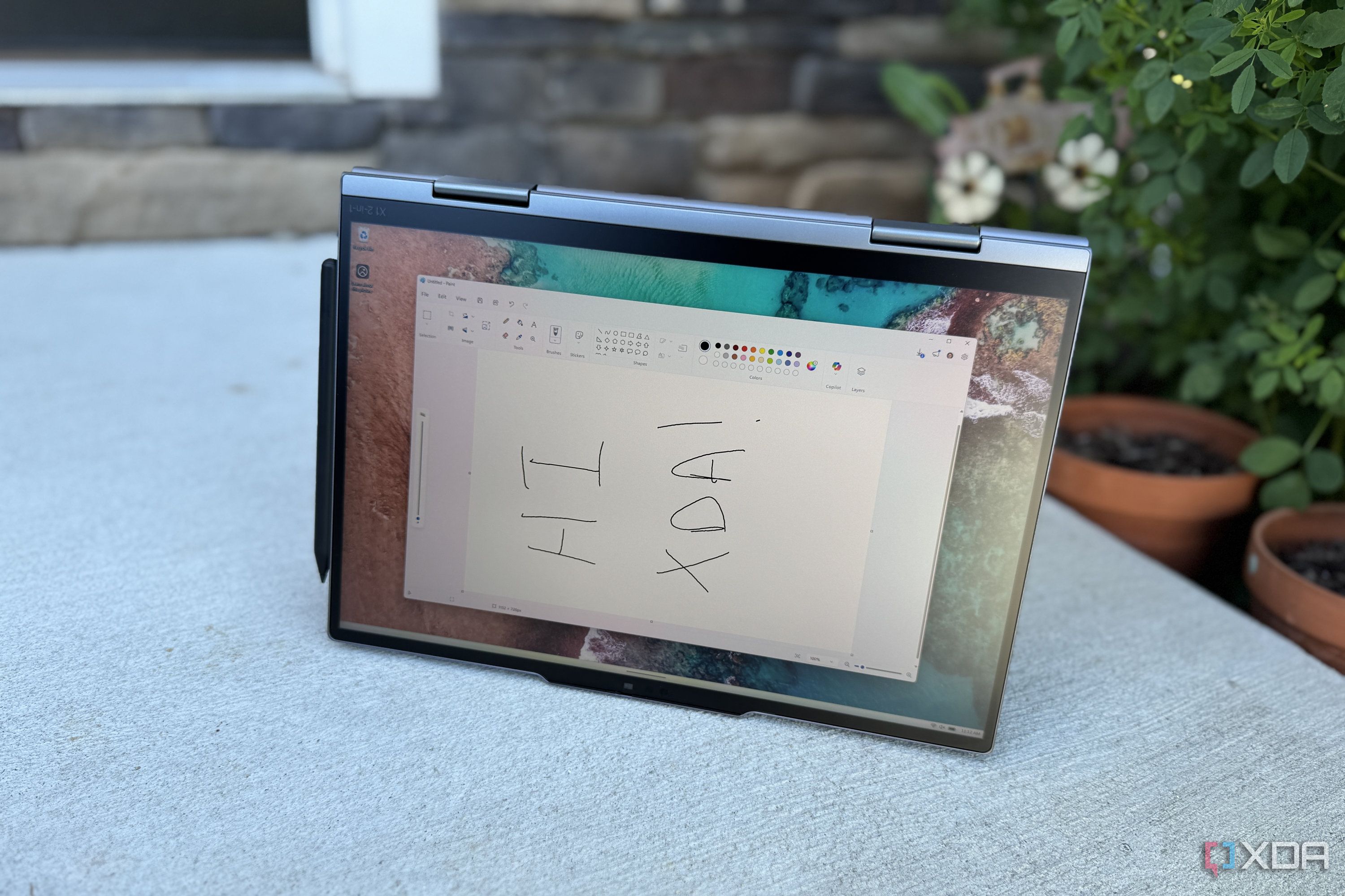 Review: Lenovo ThinkPad X1 2-in-1 Gen 10 Aura Edition
