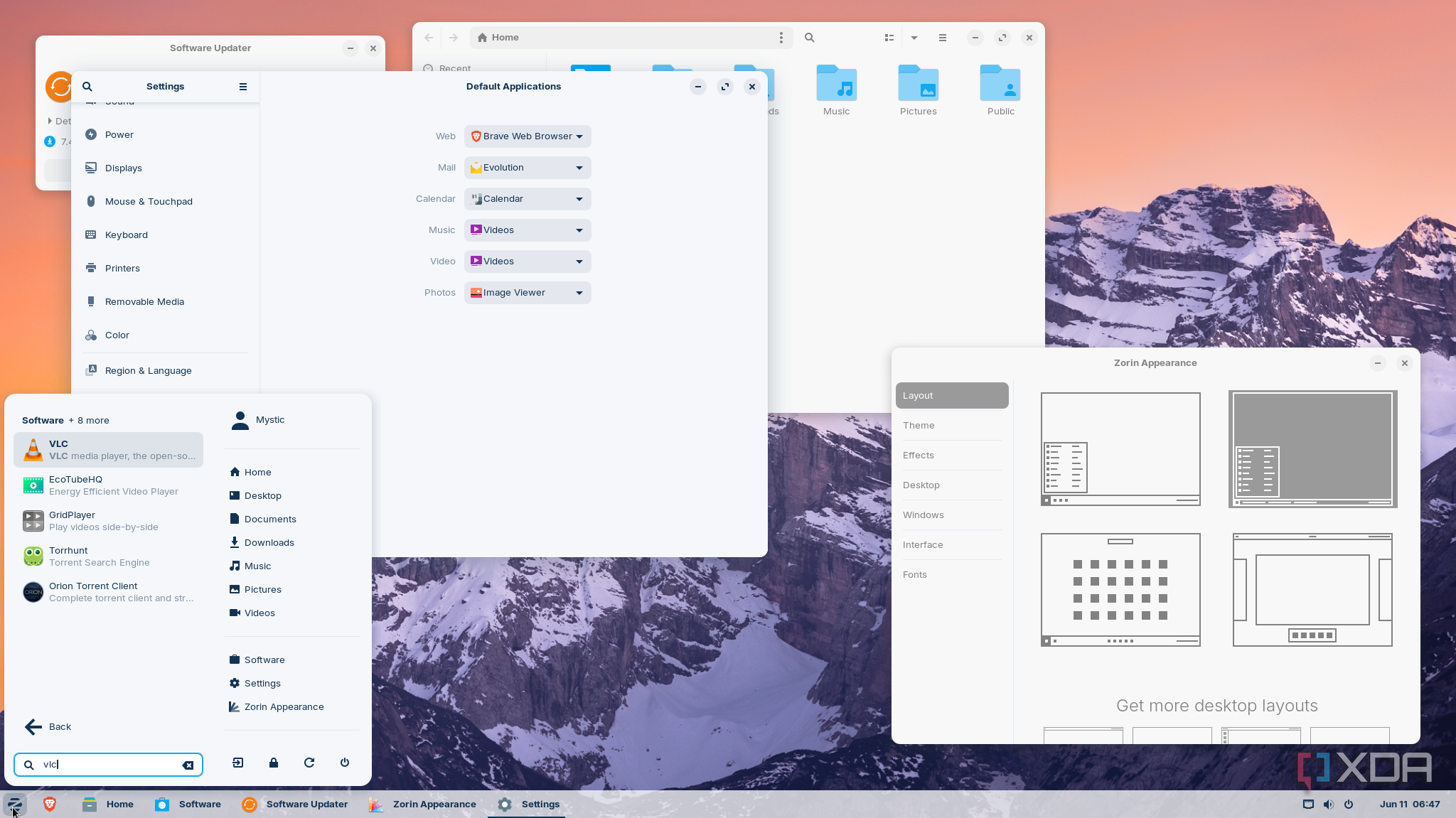 Shows ZorinOS UI elements