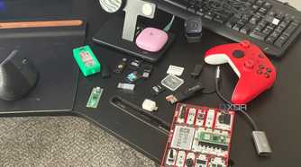 Desk Disorganization 1