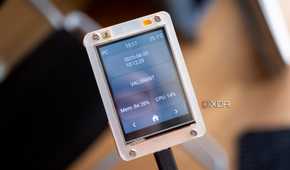 photo of an ESP32 CYD showing PC dashboard