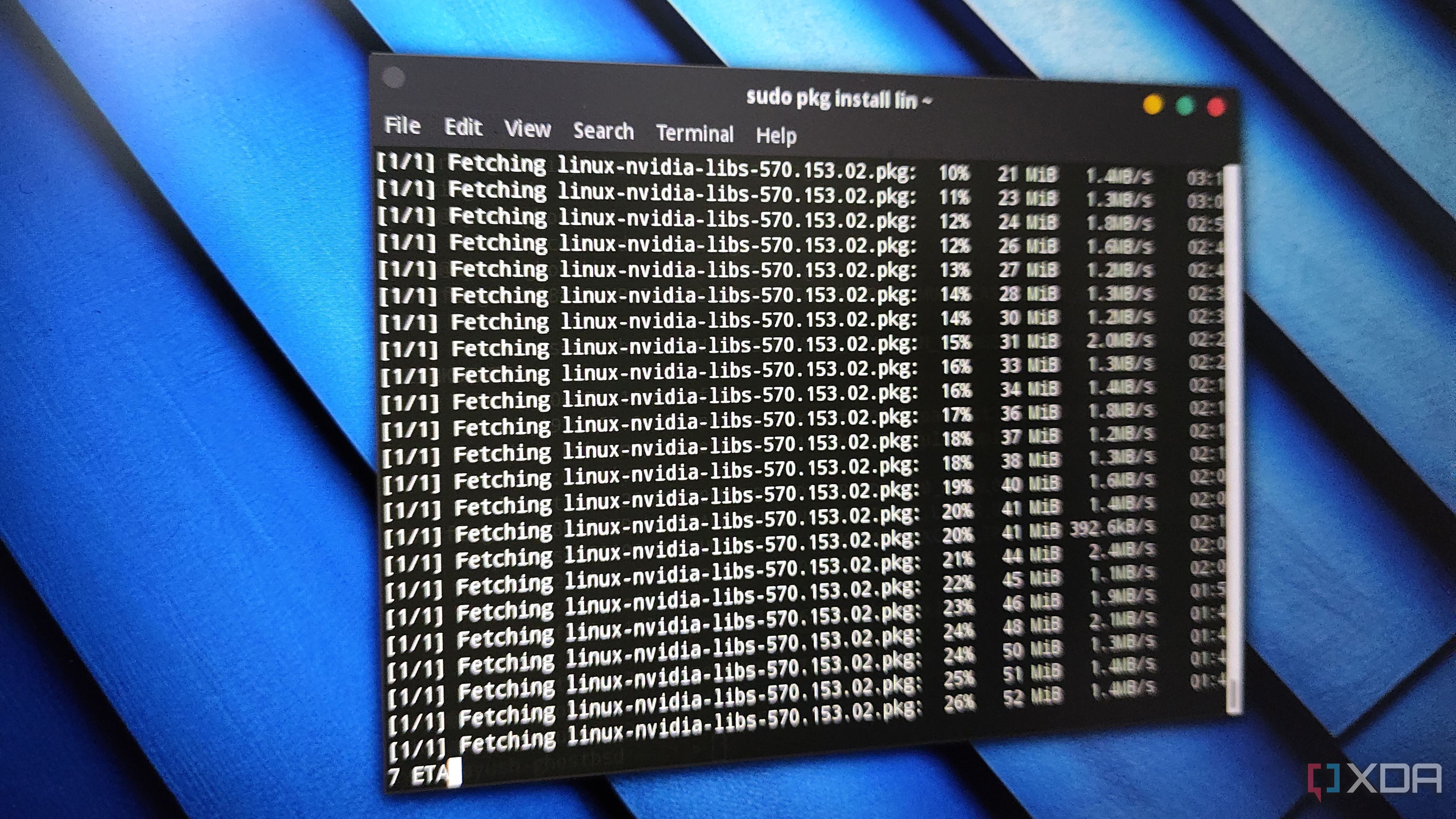 5 fun operating systems you can try out by booting from a USB