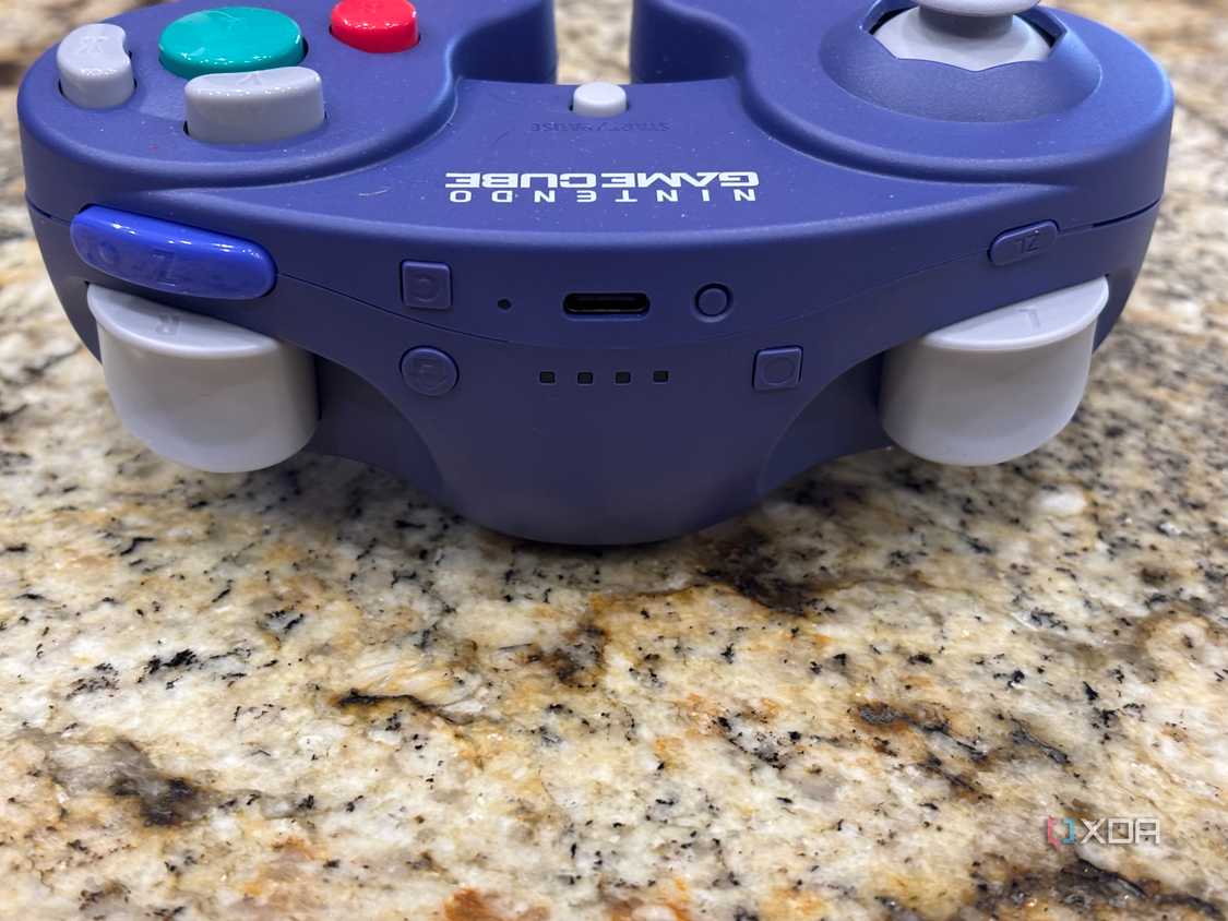 Switch 2 GameCube Controller showing the top buttons