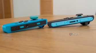 Side view showiing the connector on the Joy-Con and Joy-Con 2 controllers