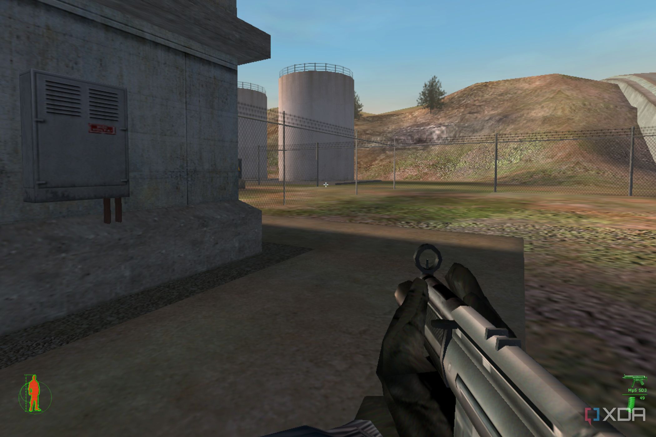 Screenshot from the game Project I.G.I.: I'm Going In.