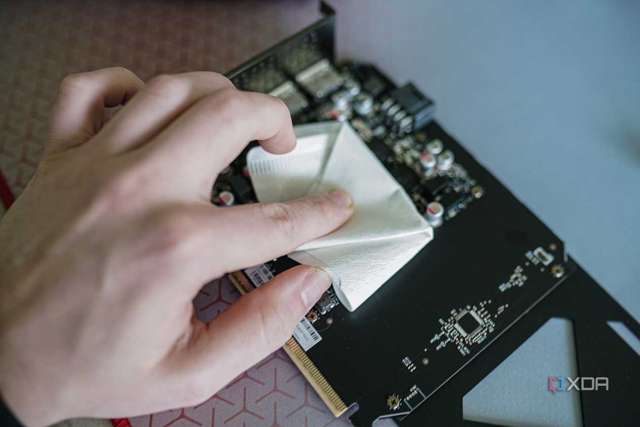 replace-gpu-thermal-paste-09