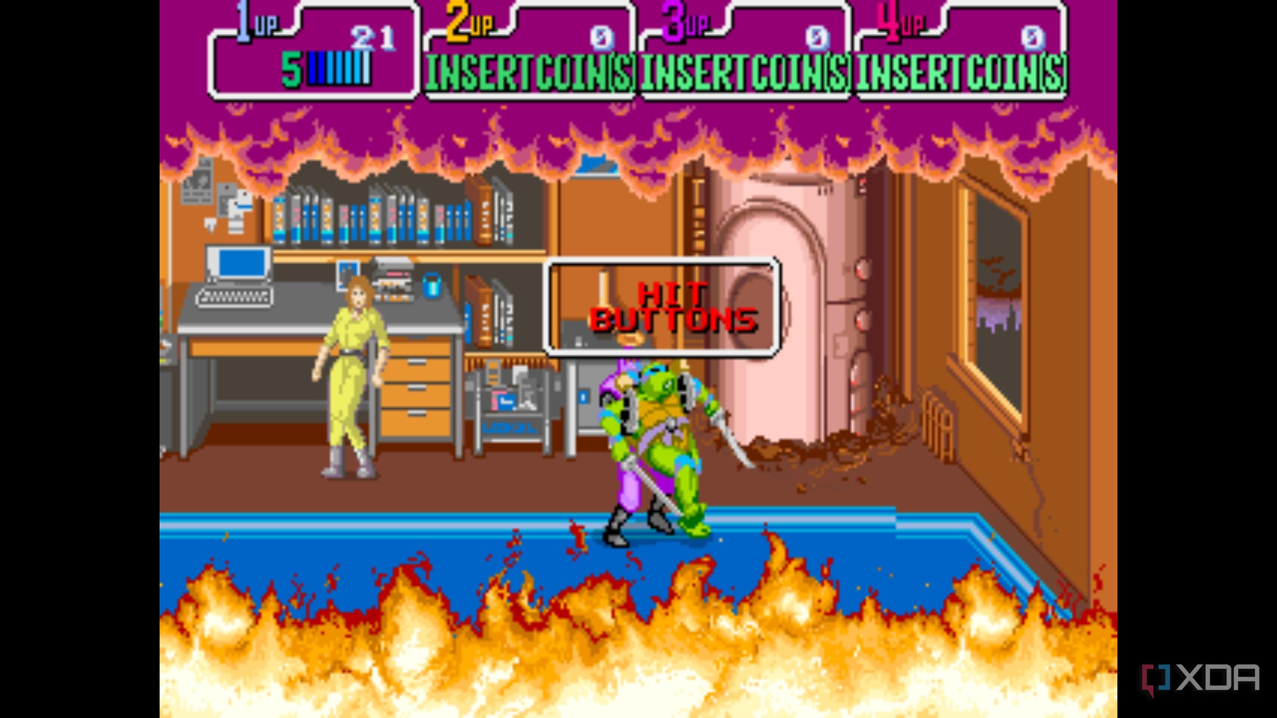 A screenshot from the 1989 arcade game Teenage Mutant Ninja Turtles.