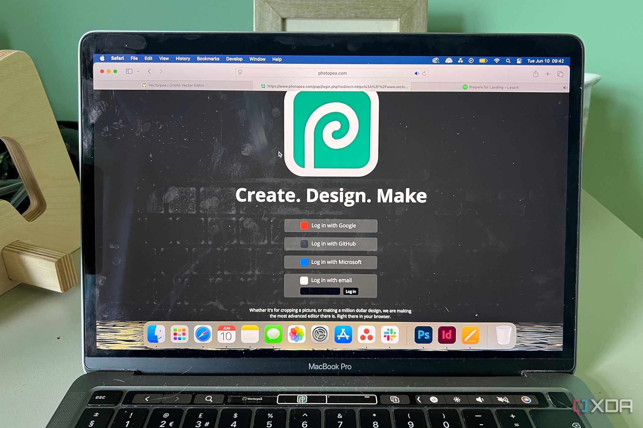 5 reasons I’ll always choose this browser-based tool over Inkscape for ...
