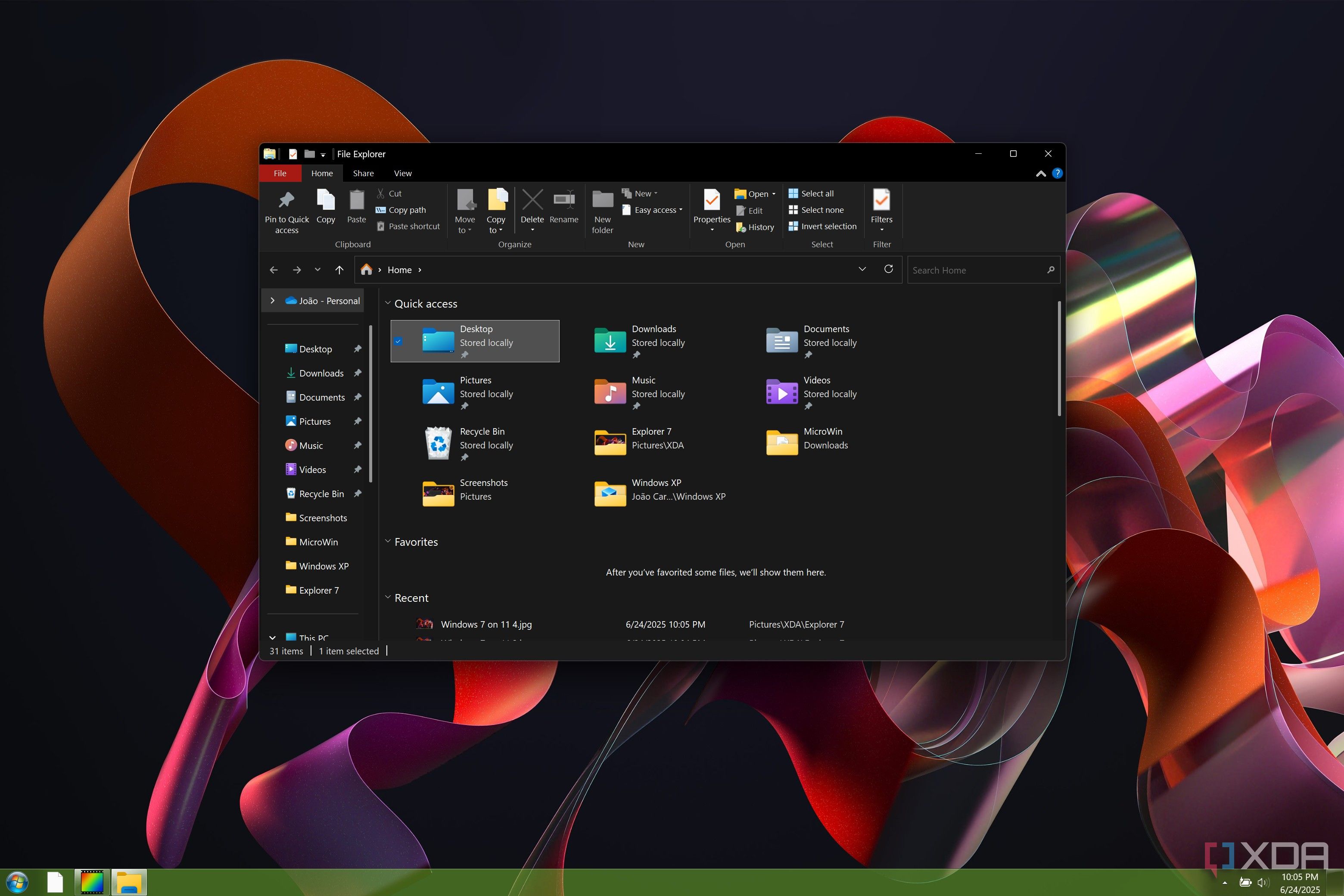 This app makes my Windows 11 PC look like Windows 7 — but it's not