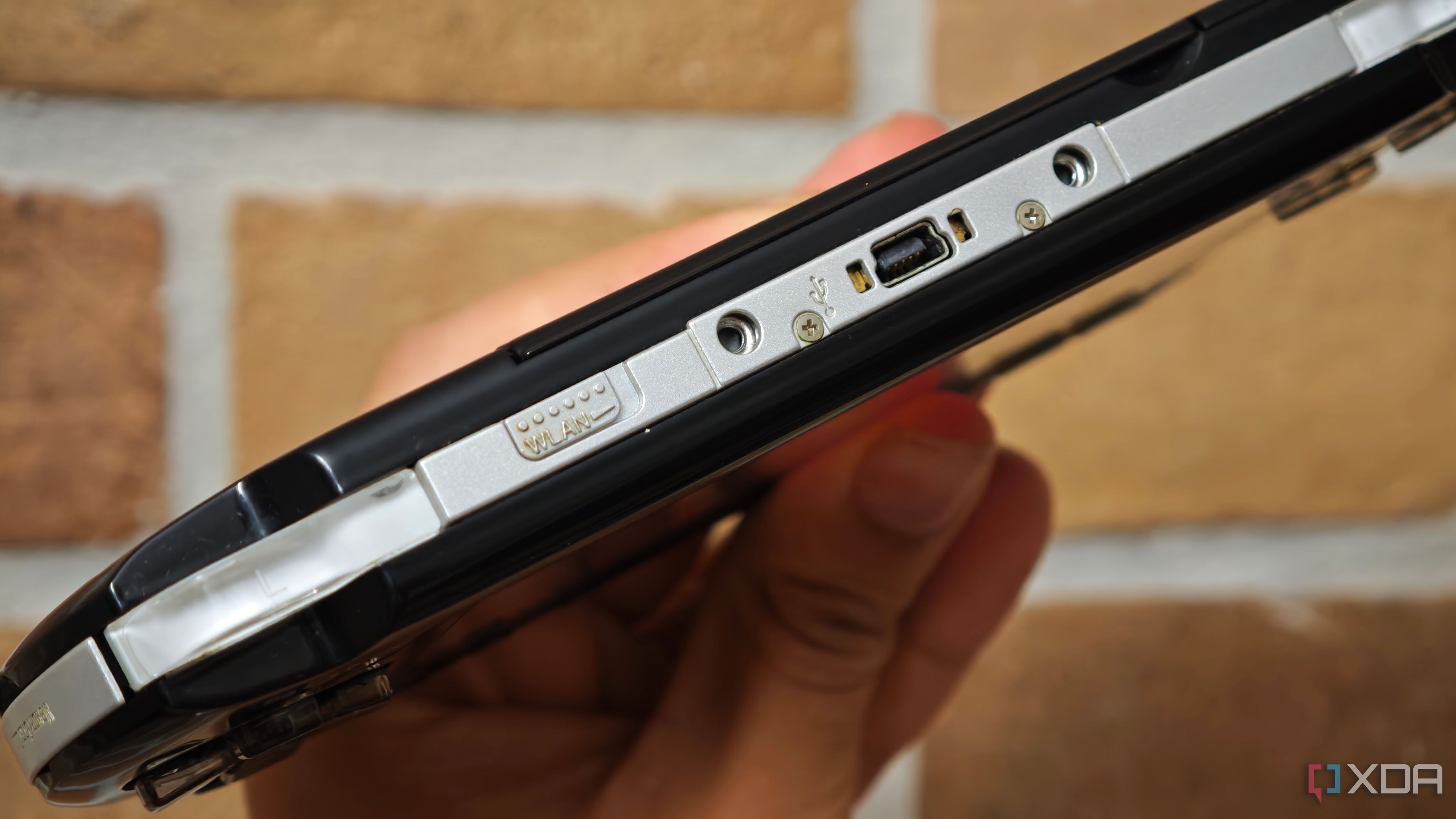 WLAN switch on PSP-1