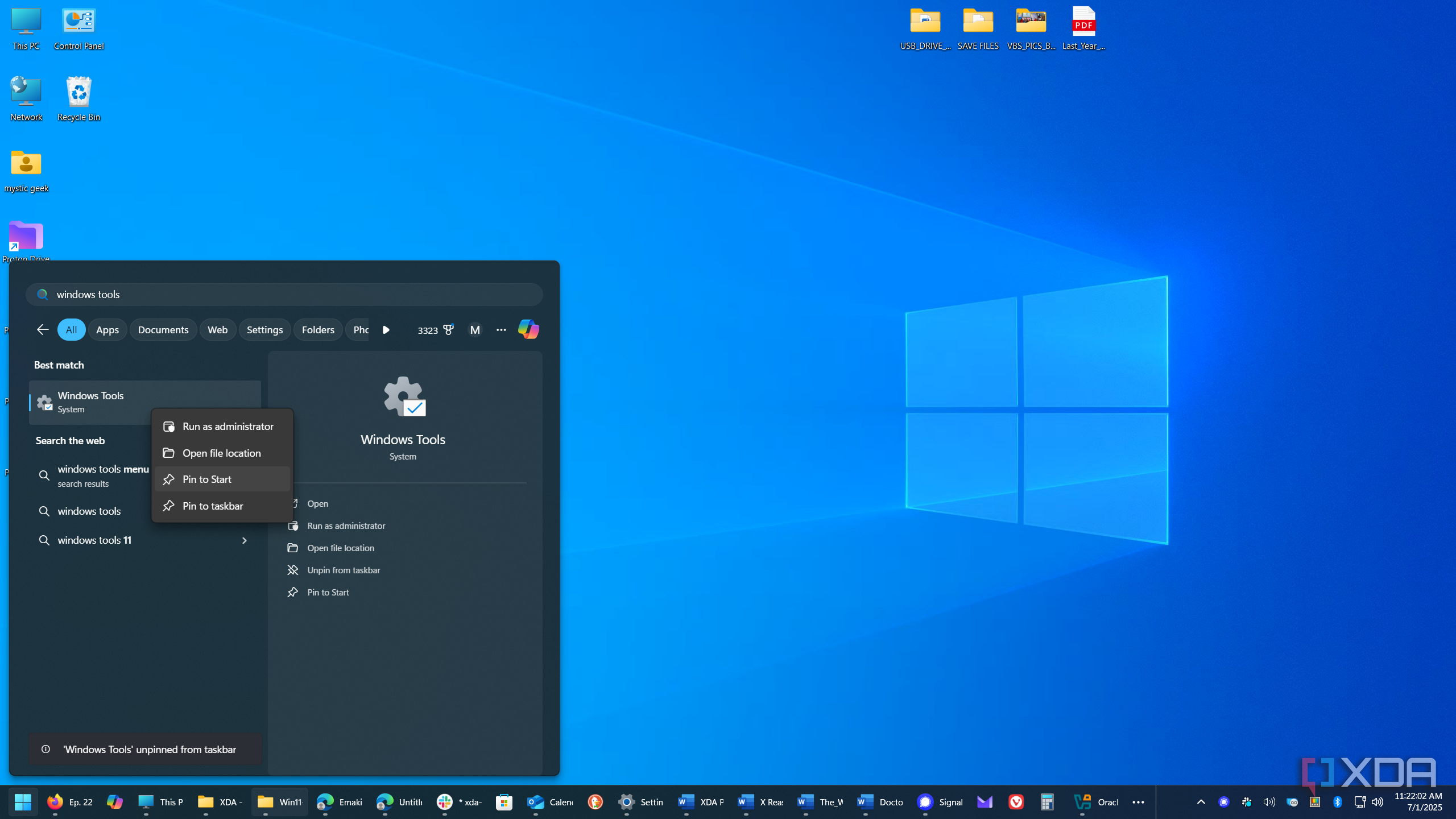 I made Windows 11 look like 10 without tools