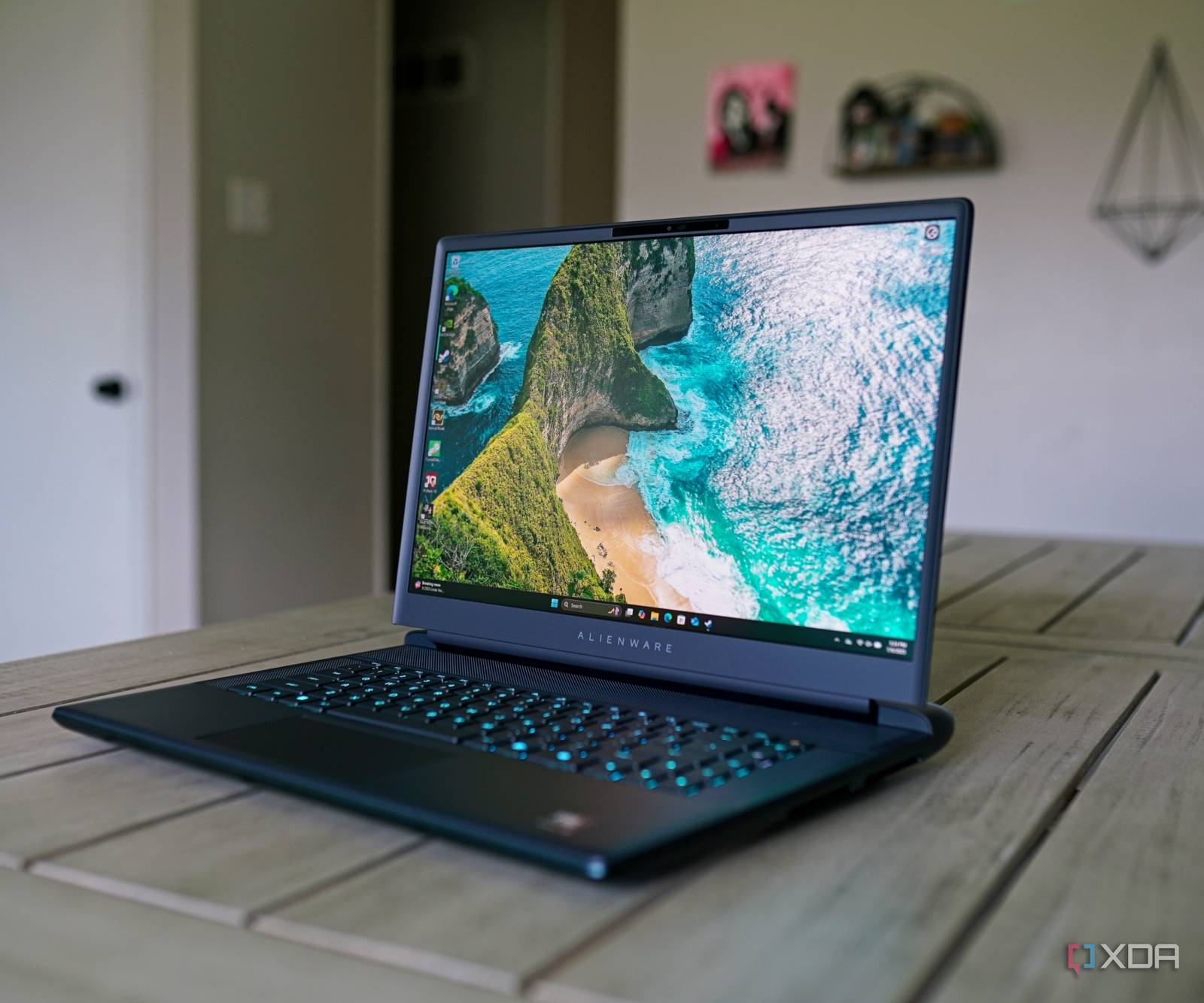 Alienware 16 Area-51 Design and Display
