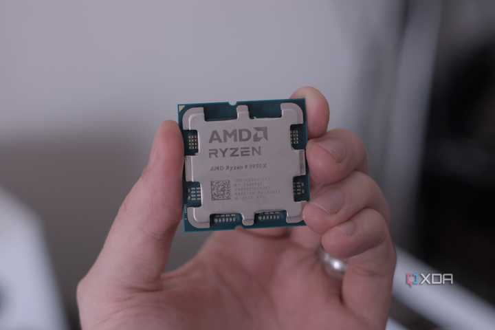 AMD Ryzen 9 9950X