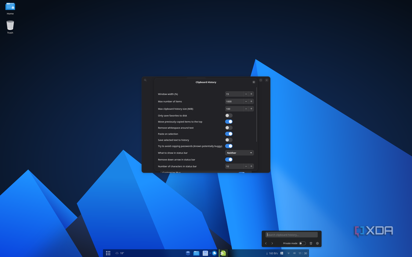 Screenshot of Clipboard History extension and its settings on AnduinOS