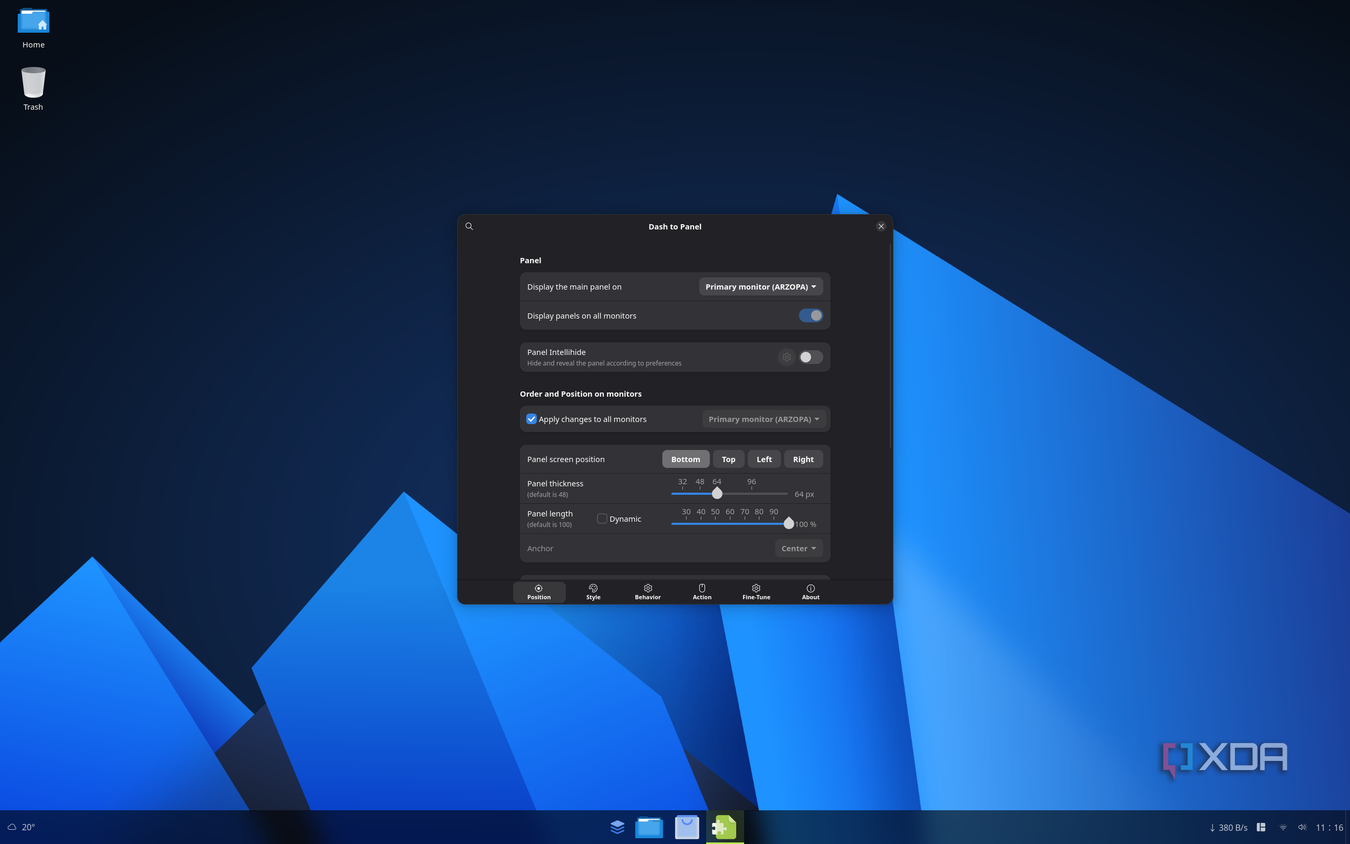 Screenshot of AnduinOS showing settings for the taskbar with increased height