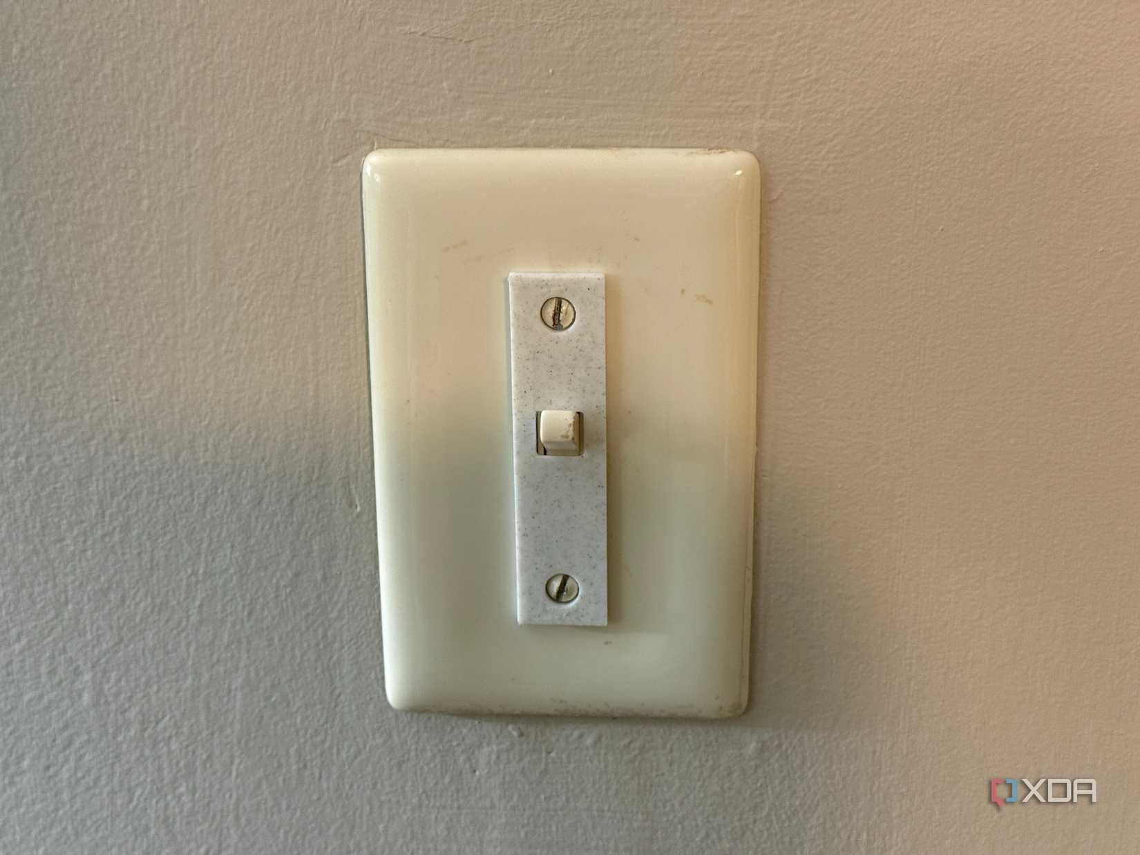 Light switch lockout