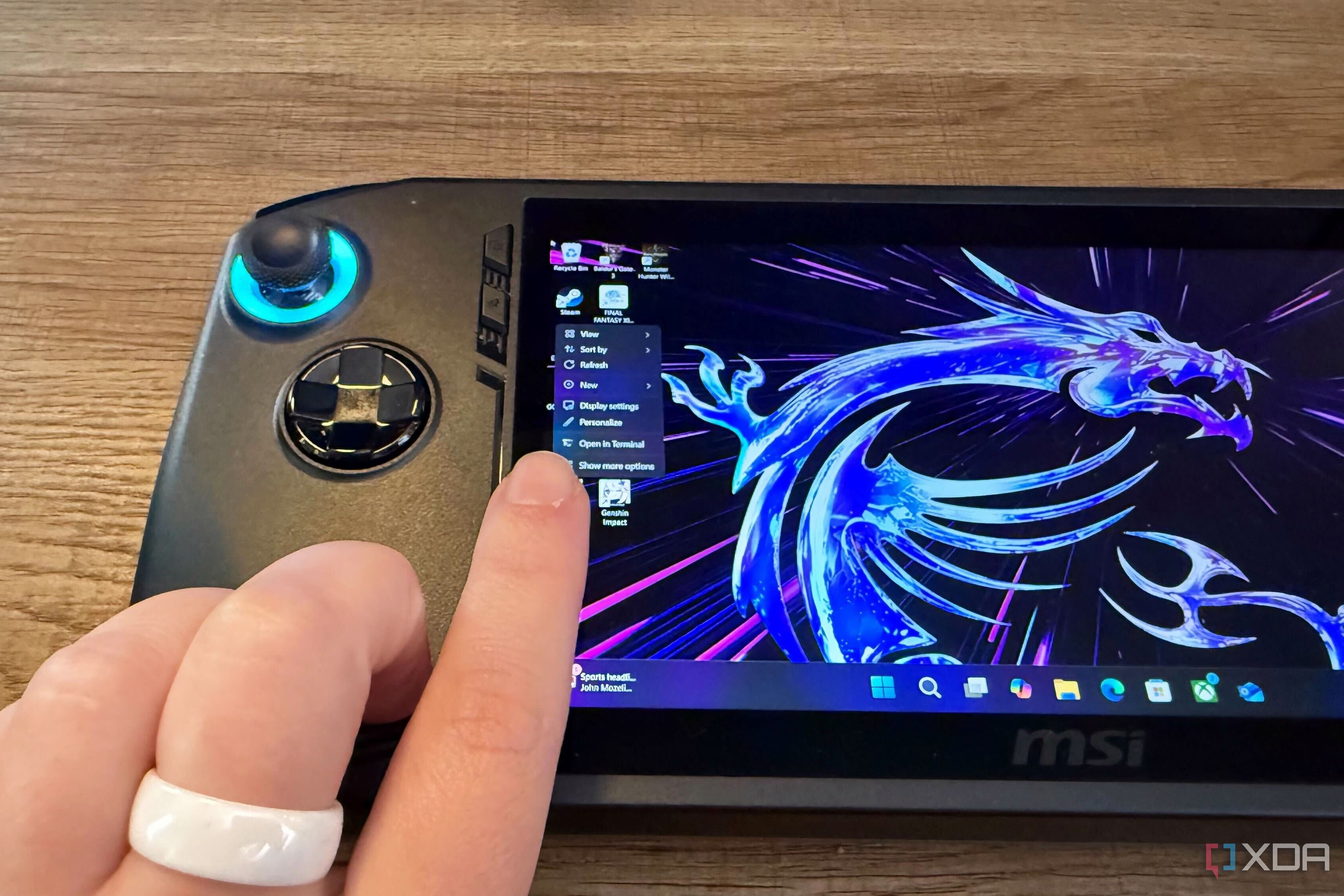 Using touch controls on the MSI Claw 7 AI+