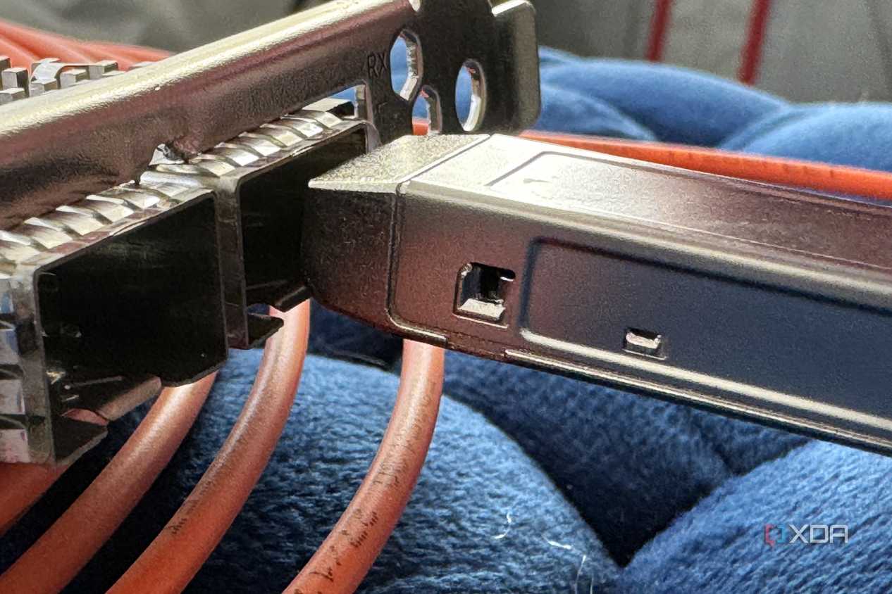 optical-dac-being-inserted