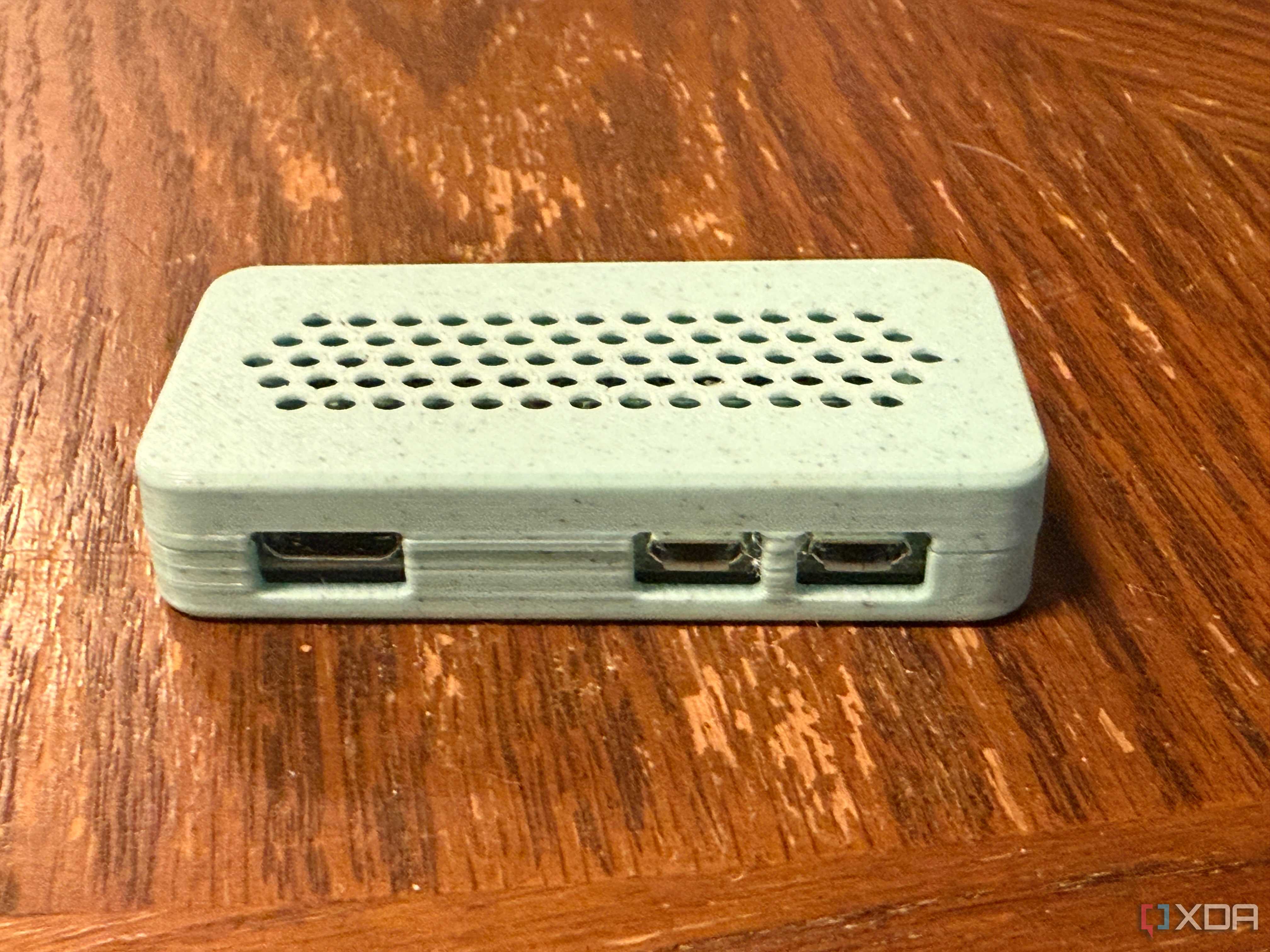Raspberry Pi Zero W in case - closed