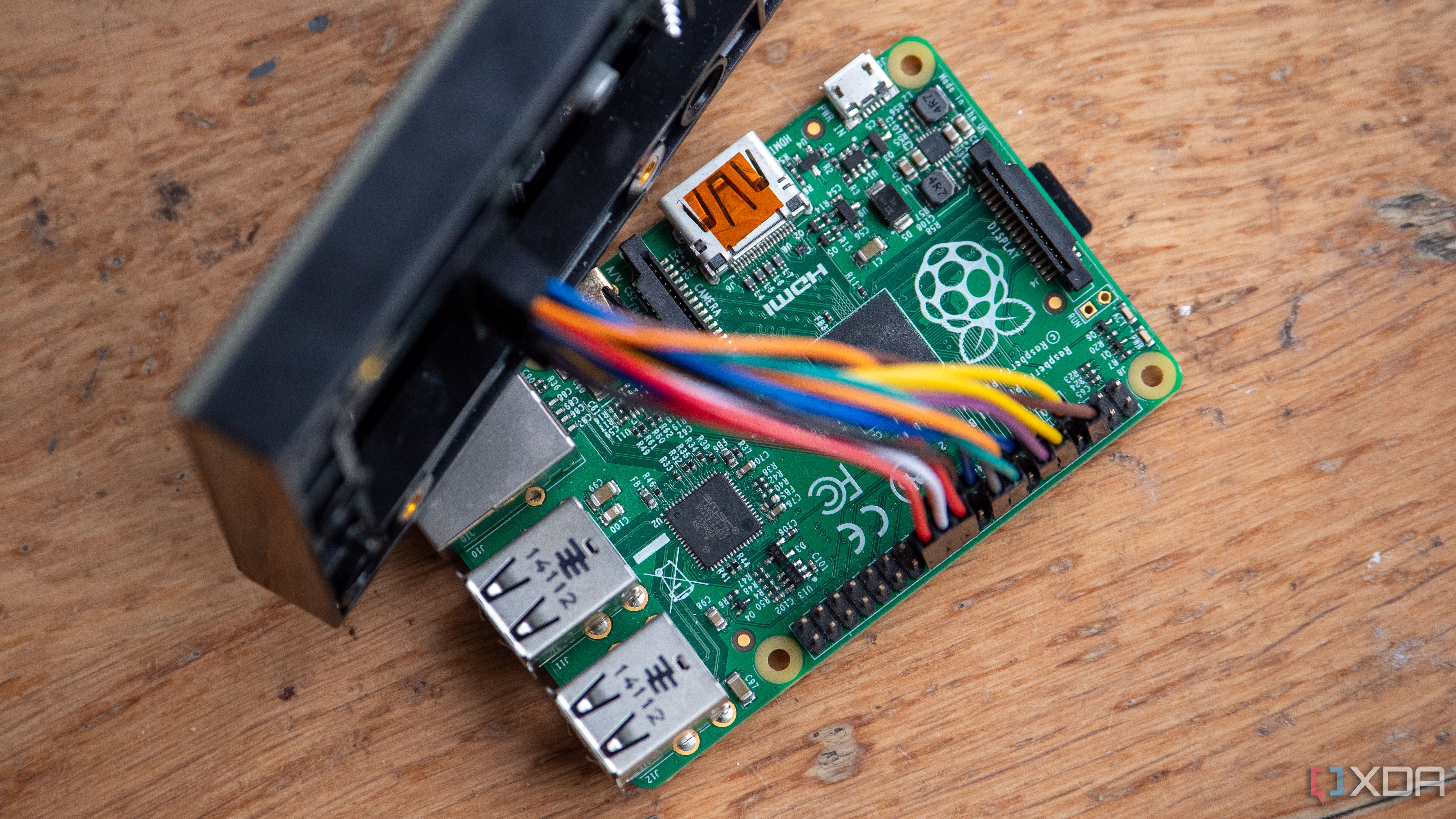 5 tasks an ESP32 can handle better than a Raspberry Pi