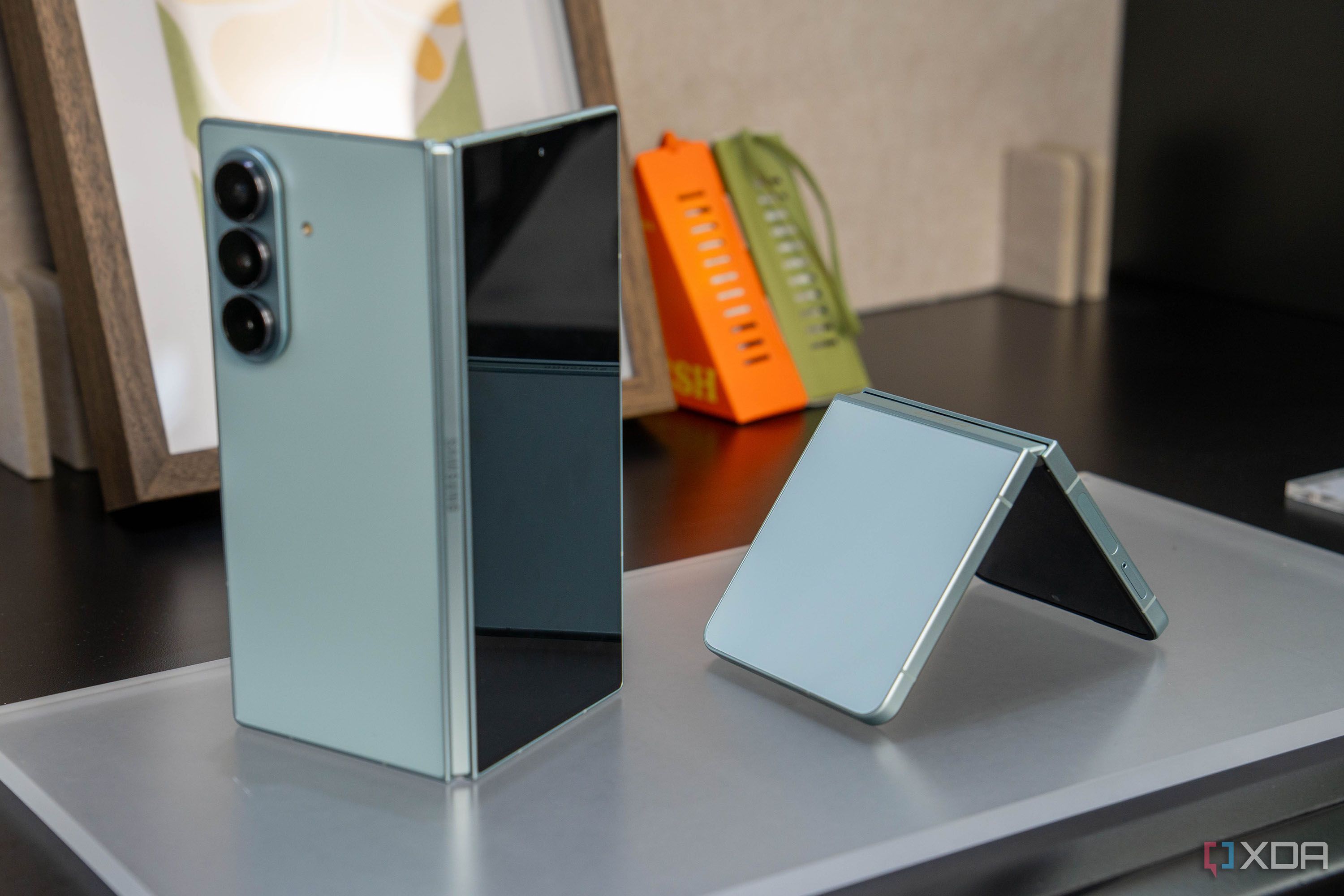 Z Flip3 Samsung Z20 Flip S21 Ultra Note 20 Ultra Vs Z Flip Even