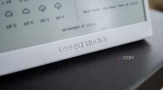 Seeed Studio's XIAO 7.5-Inch eInk Display running Home Assistant