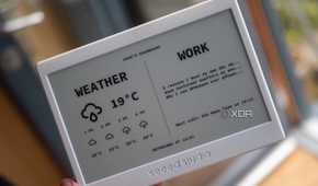 Seeed Studio's XIAO 7.5-Inch eInk Display showing task list and weather