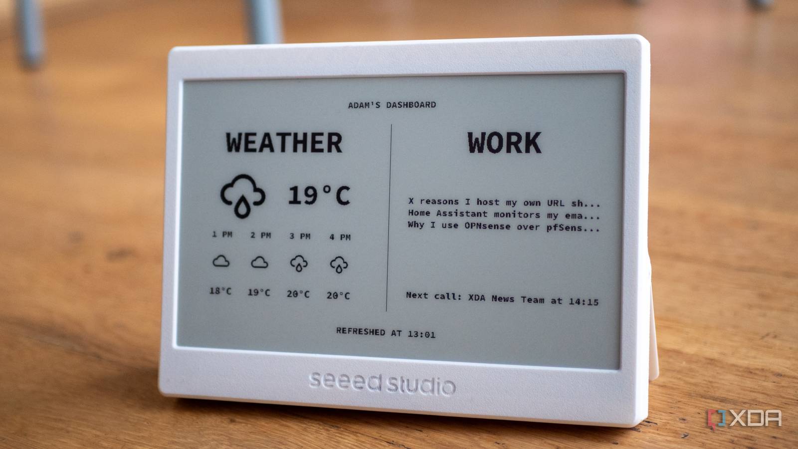 6 e-ink Raspberry Pi projects that look amazing