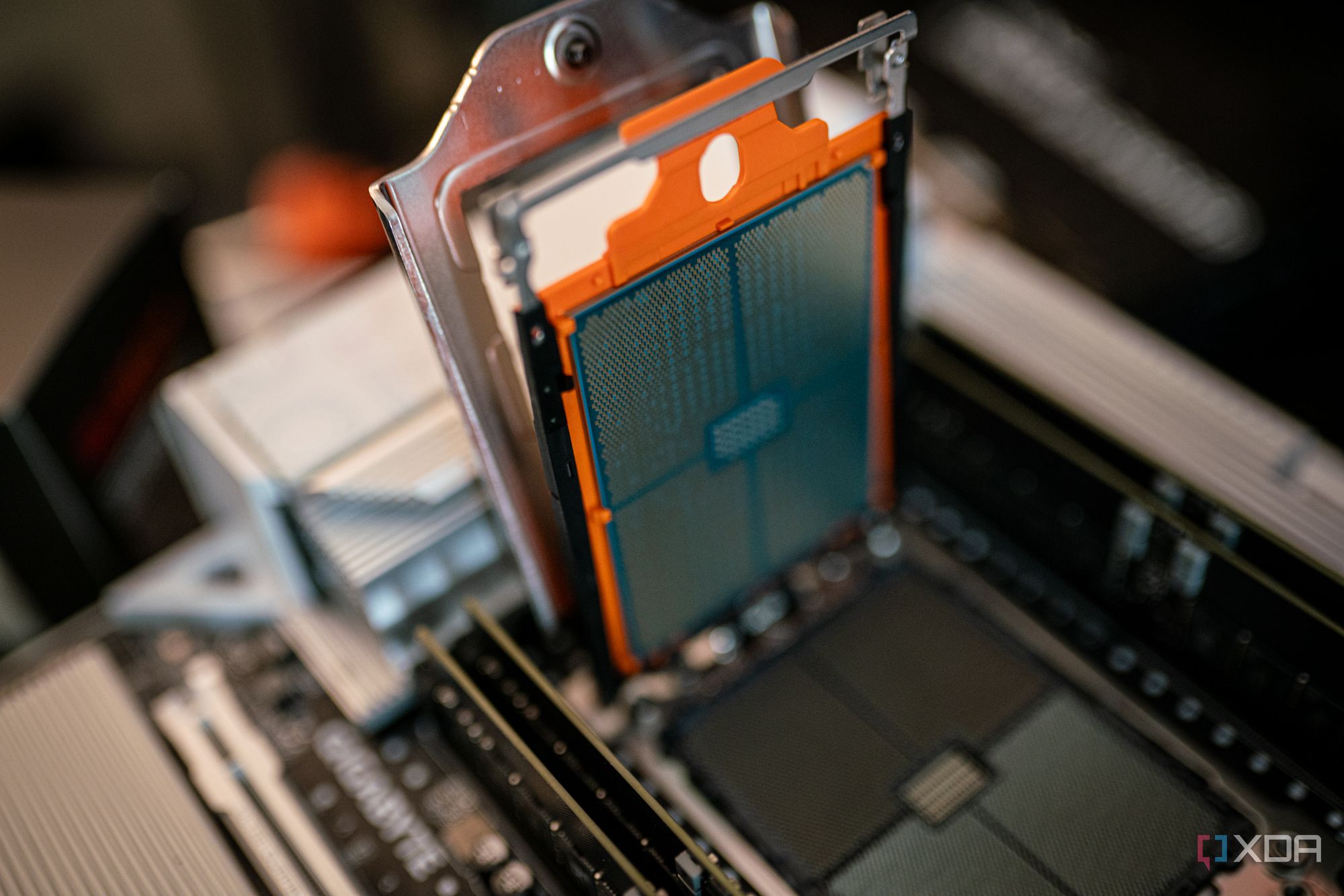 threadripper-9000-review-05