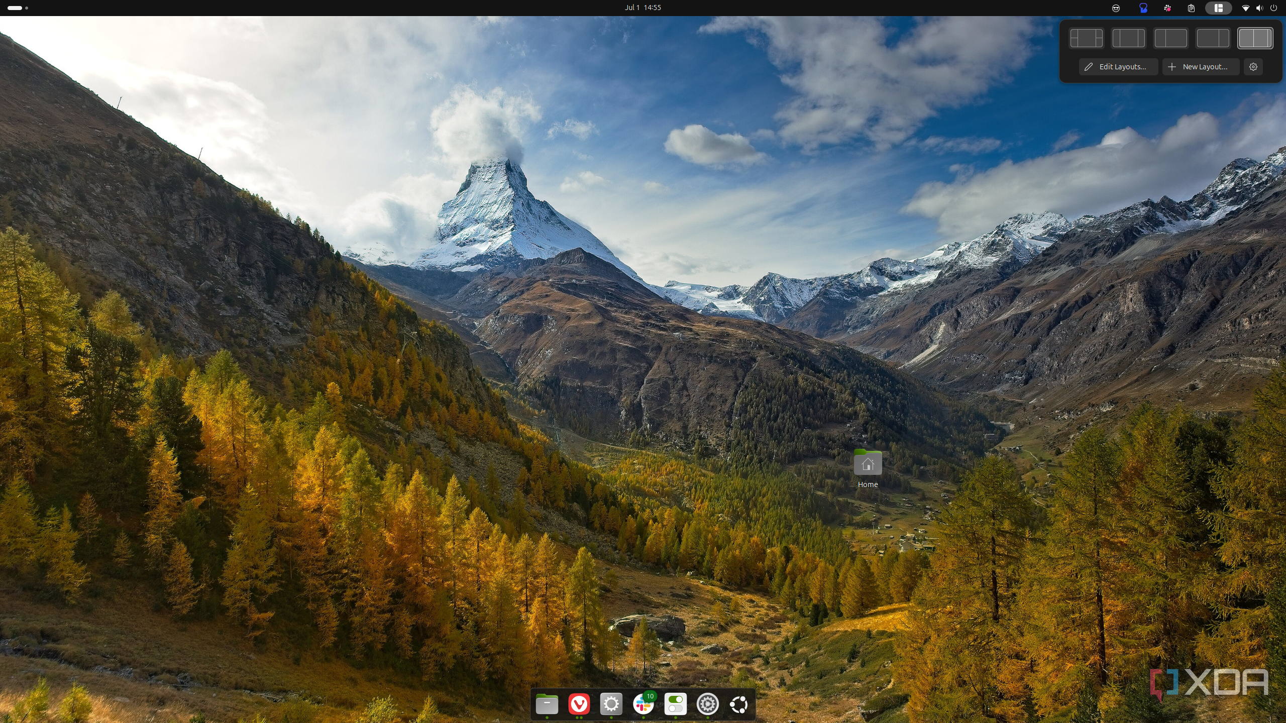Screenshot of an Ubuntu desktop showing a list of layouts in the Tiling Manager extension