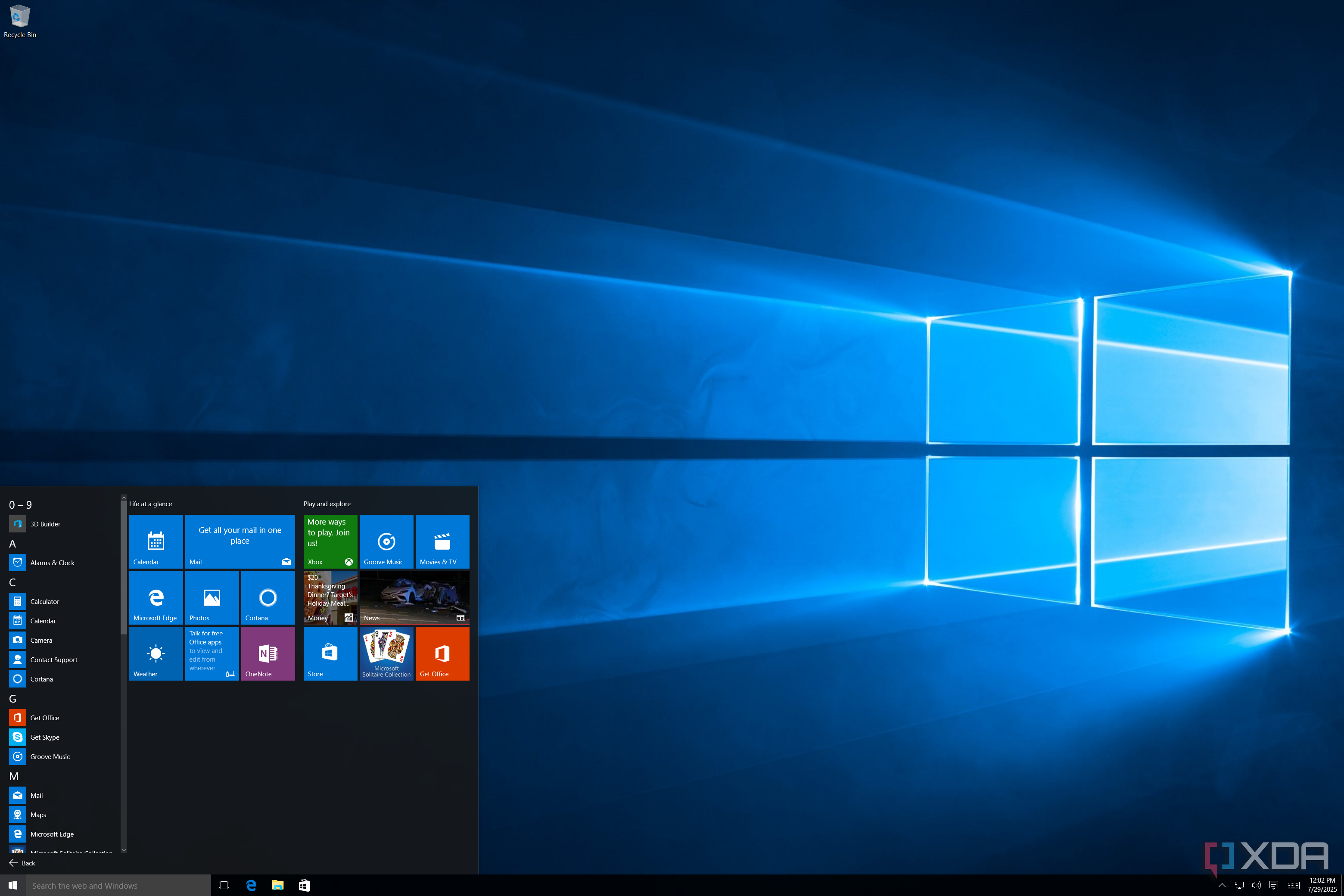 Screenshot of the Start menu on Windows 10 version 1507 showing the all apps list