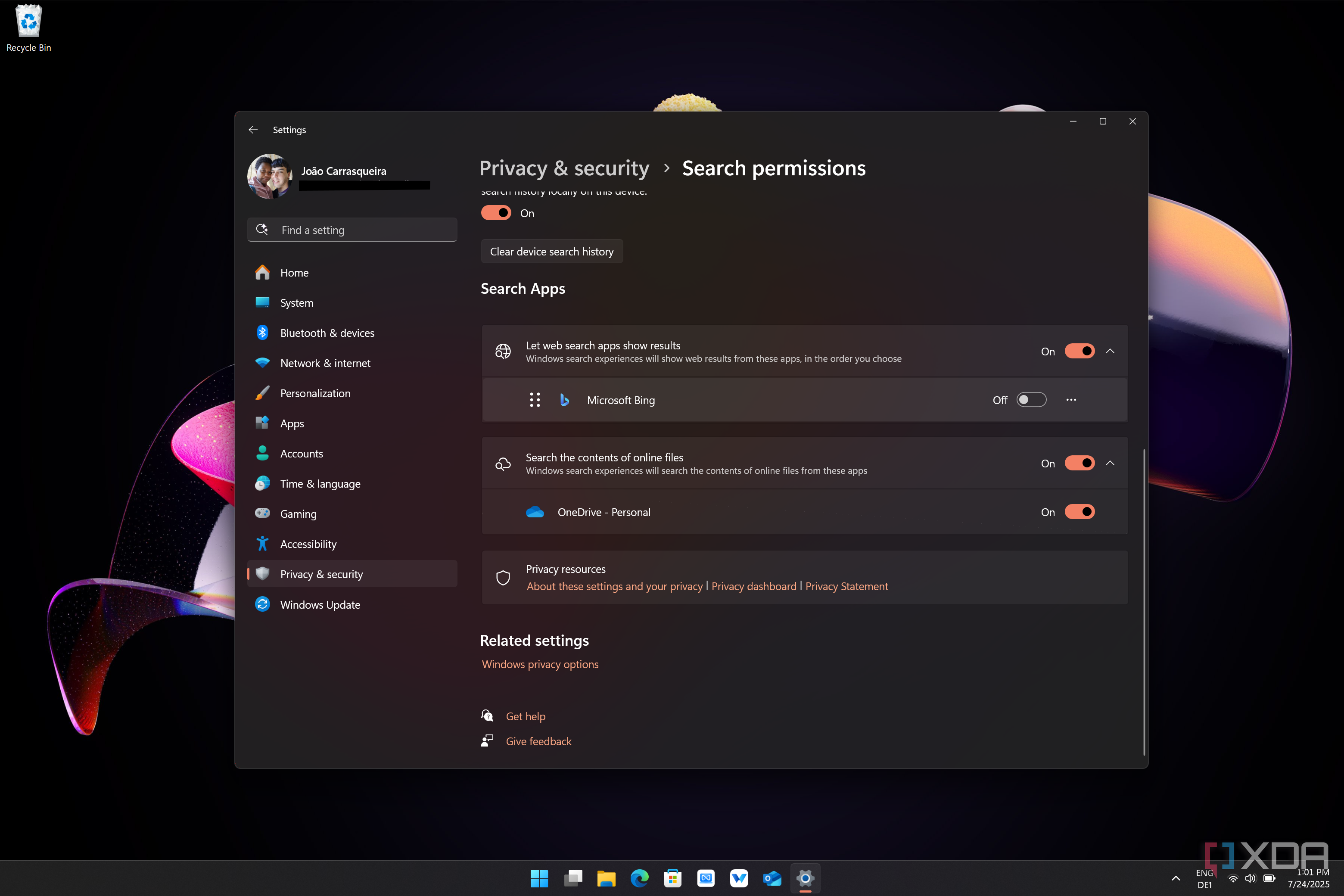 I "debloated" Windows 11 through official means, and here's how you can too