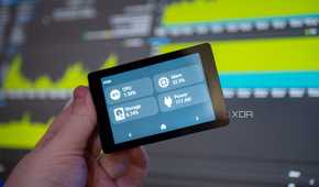 Showing server statistics on the WT32 SC01 Plus display