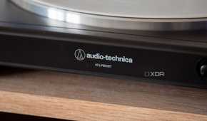 Audio-Technica-LP60XBT-2