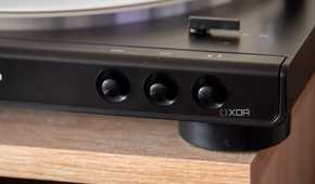 Audio-Technica-LP60XBT-3