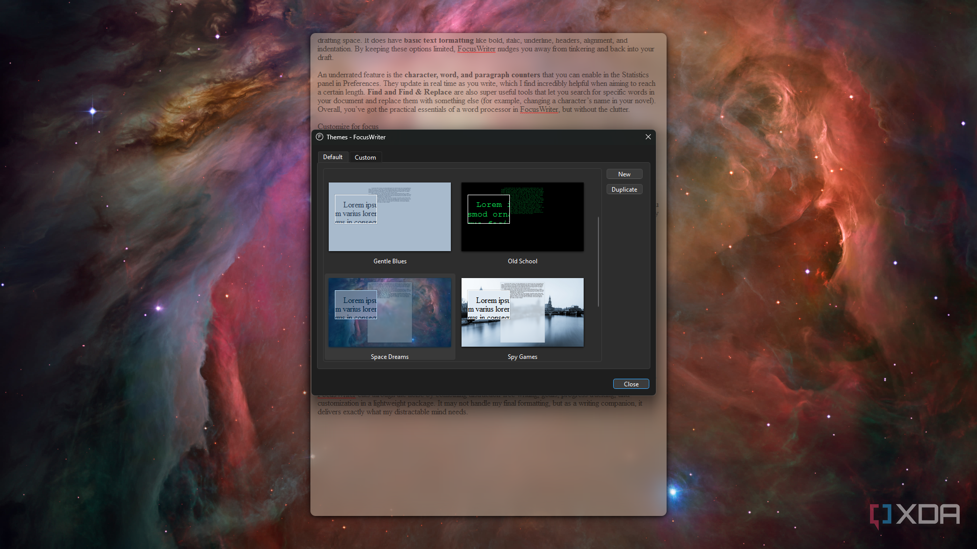 FocusWriter space dreams theme, red-hued space clouds