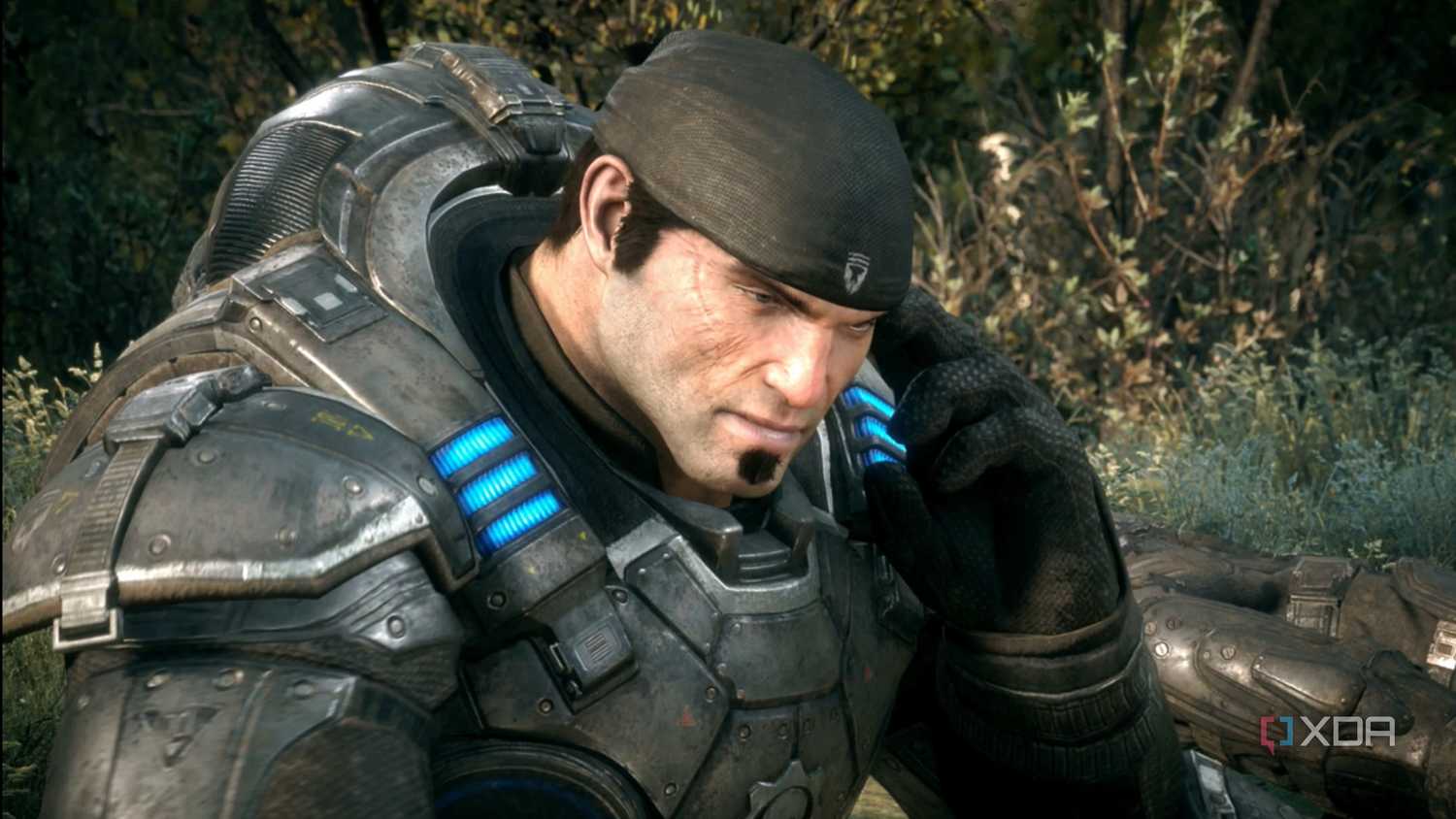 A close screenshot of Marcus Fenix in Gears of War: Reloaded