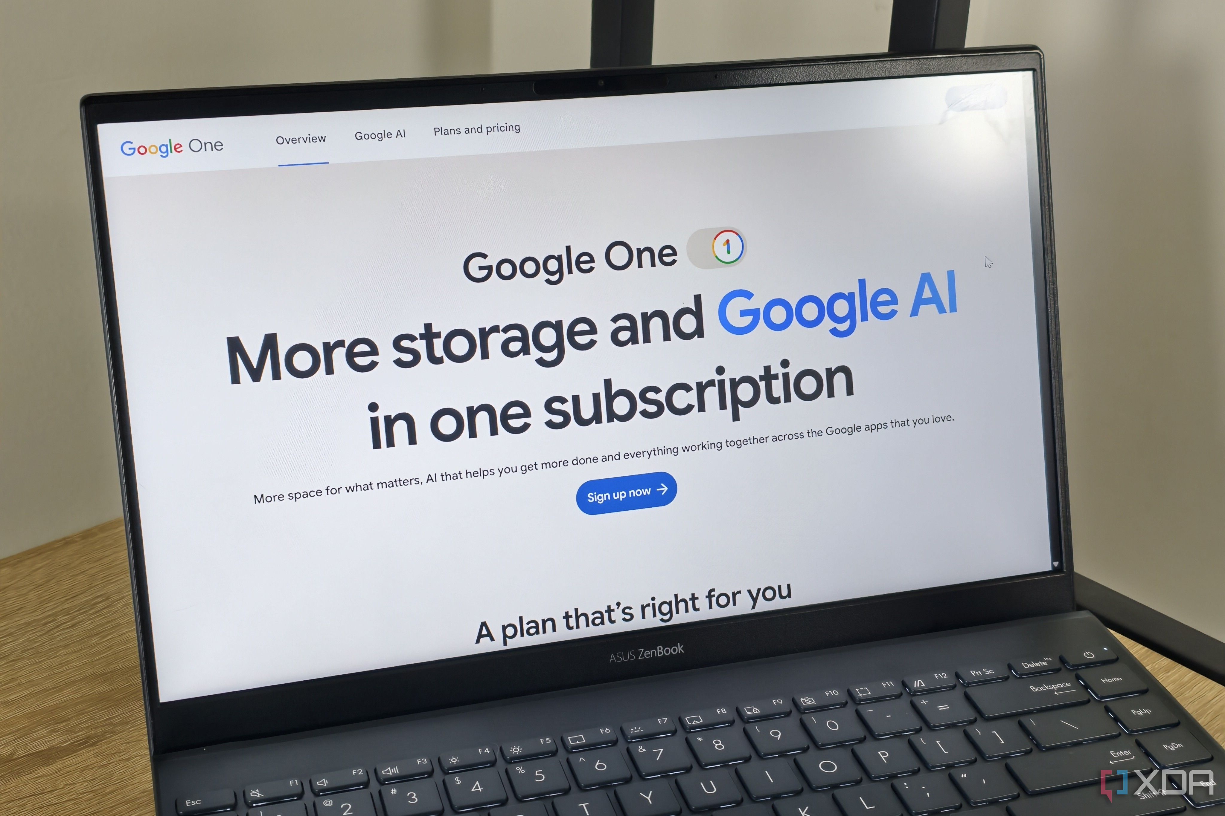google one website on a laptop