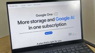 google one website on a laptop
