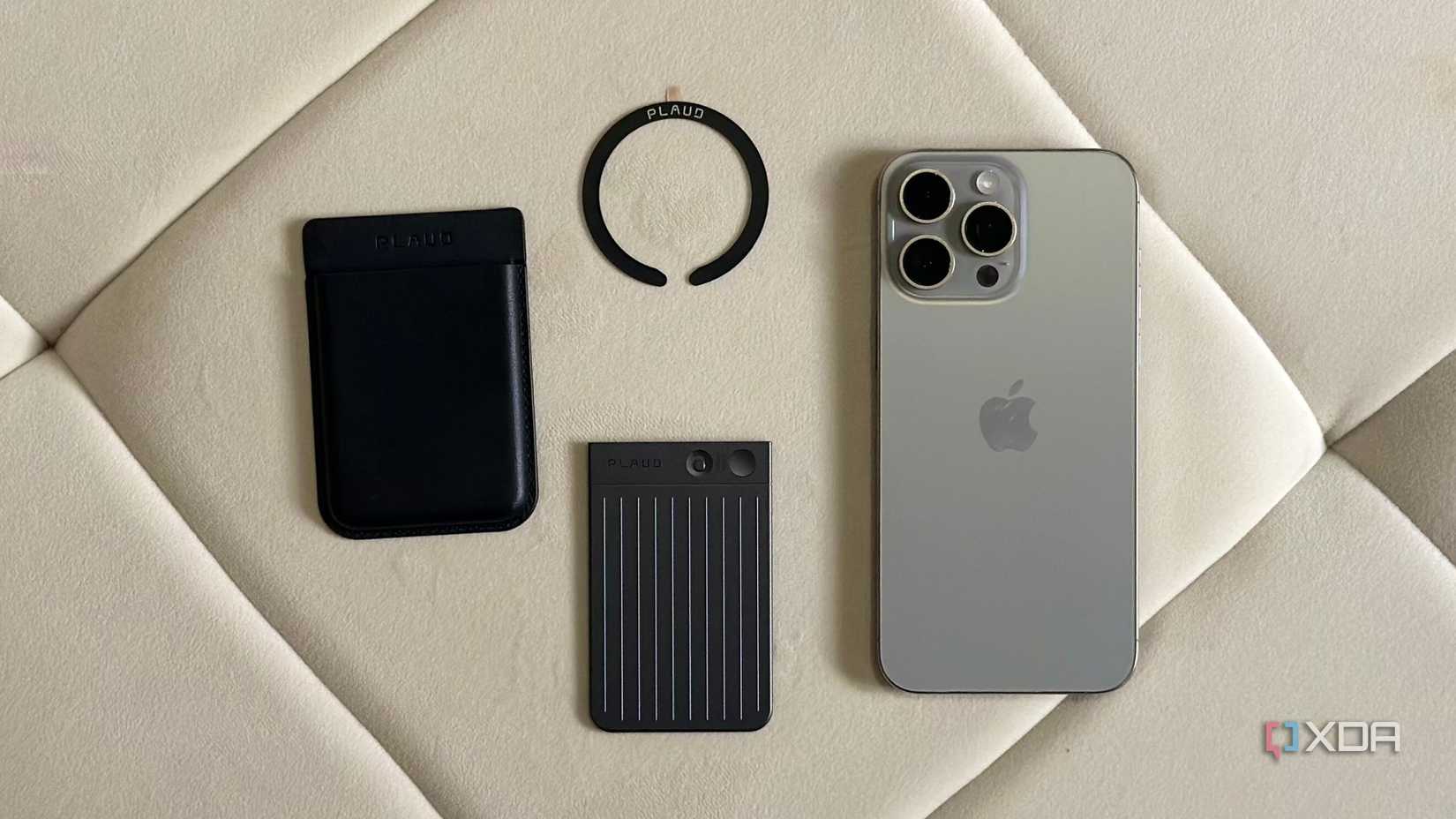 Note Divce This device has NotebookLM's best feature in hardware form, and I might ...