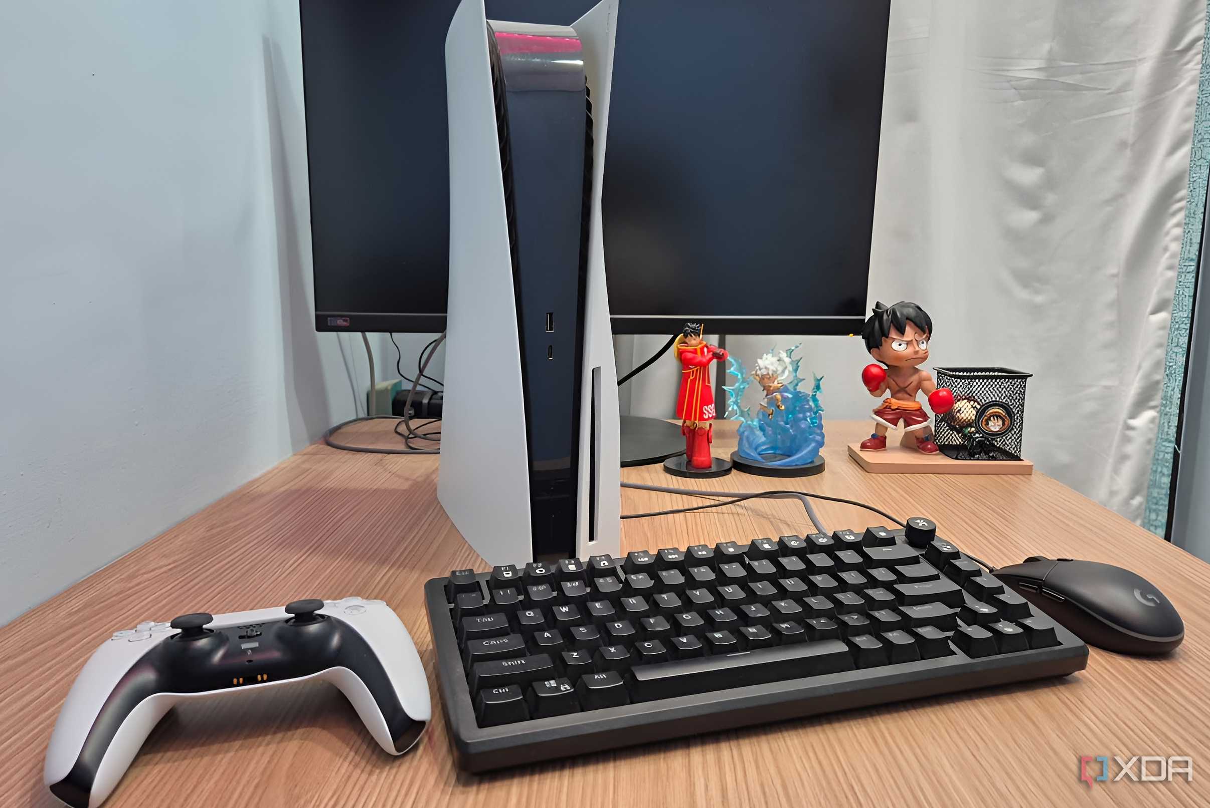 Keyboard and mouse combo connection to a PlayStation 5 console.