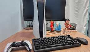 Keyboard and mouse combo connection to a PlayStation 5 console.