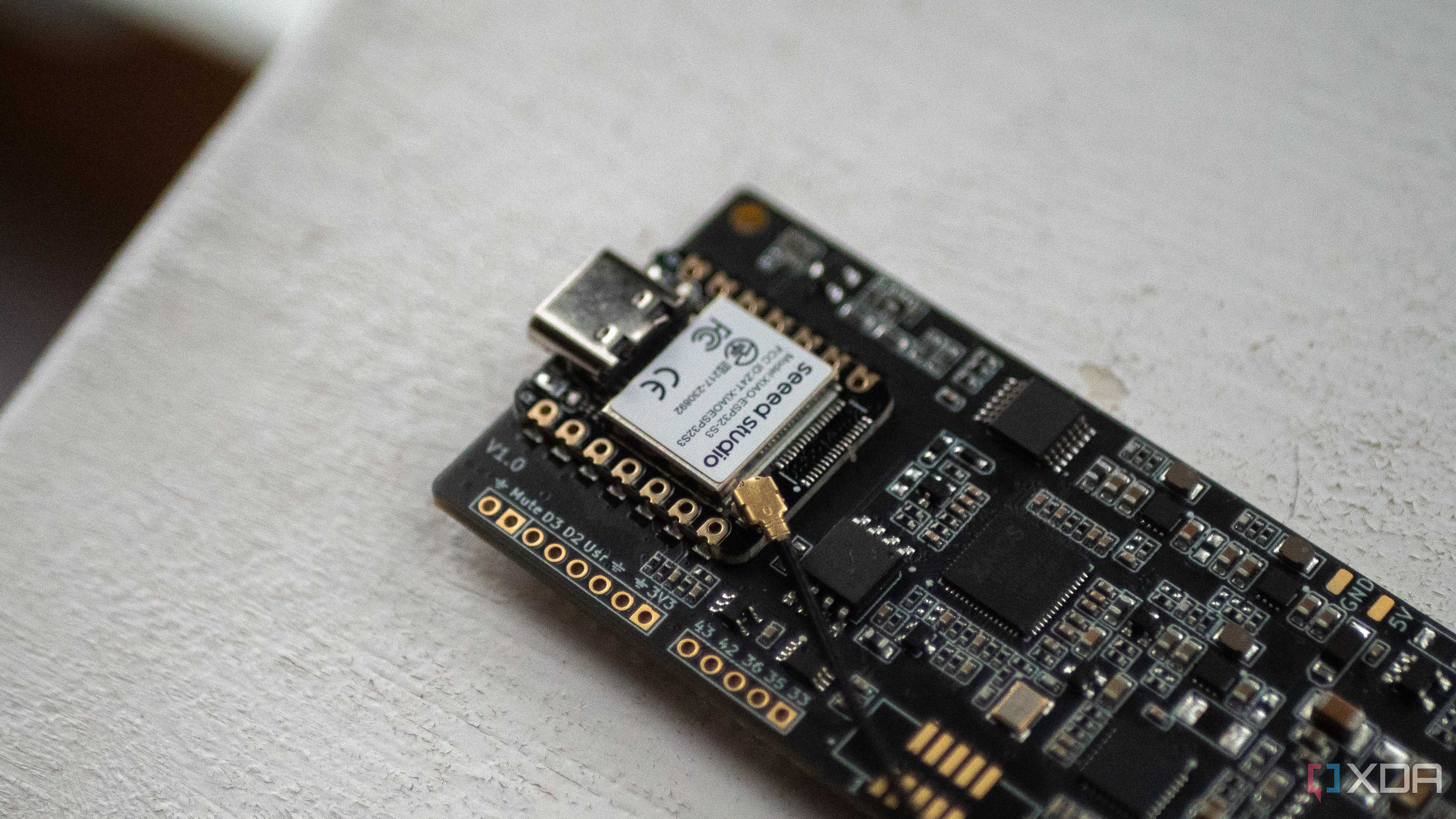 Picture of connectivity pins of ReSpeaker Lite
