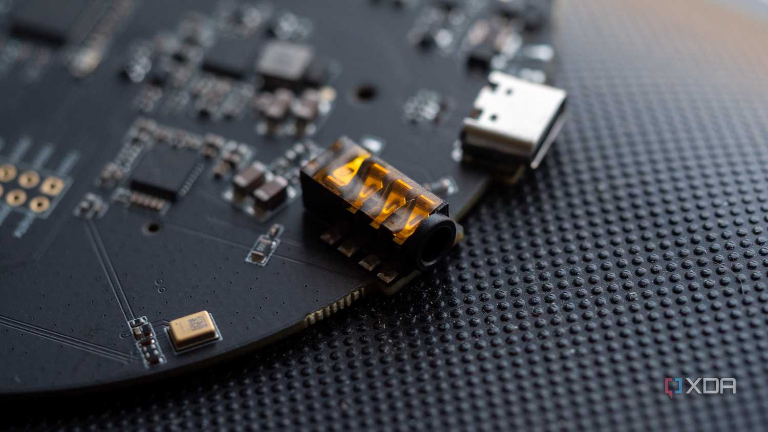 Using ESP32-based ReSpeaker XVF3800 with 4-mic array