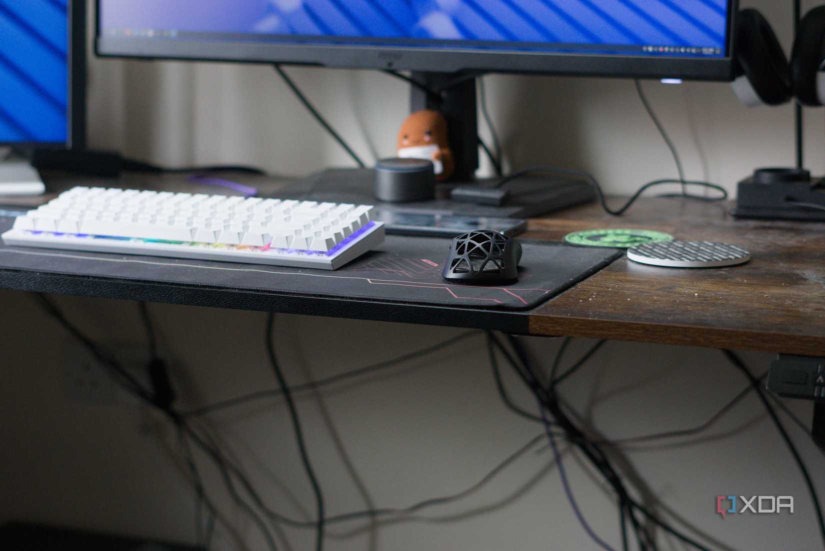 Discovering the benefits of using my monitor's built-In USB hub