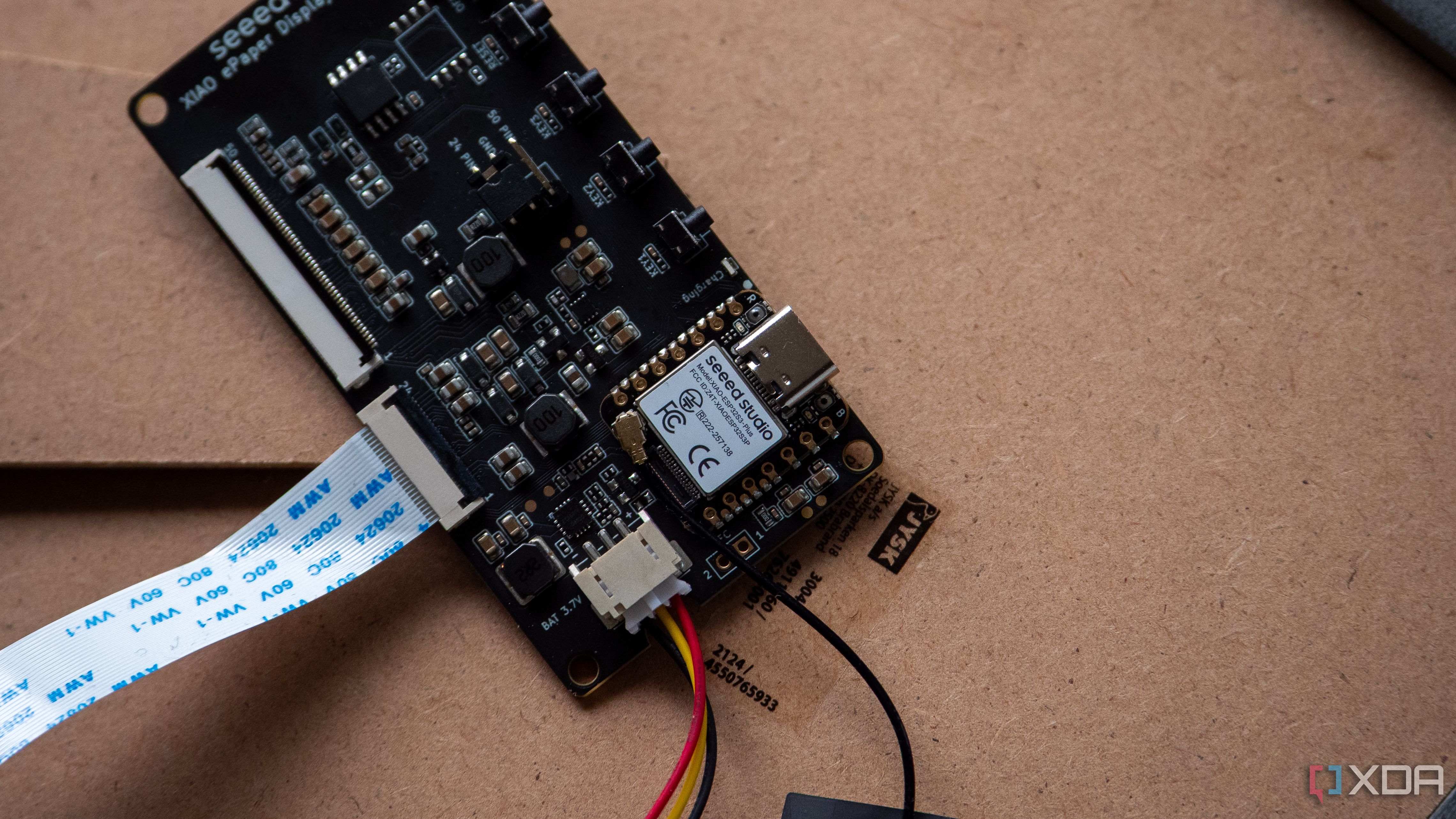 I built my dream ePaper display with the TRMNL DIY kit from Seeed ...