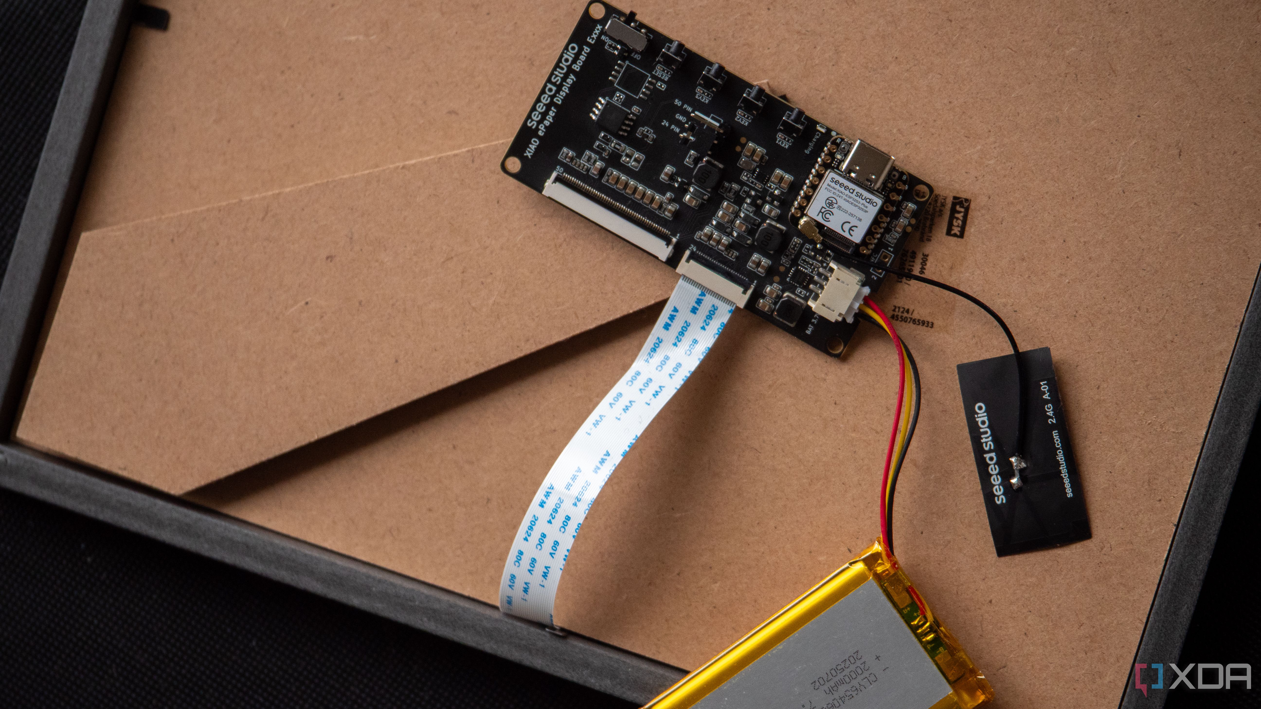 I built my dream ePaper display with the TRMNL DIY kit from Seeed ...
