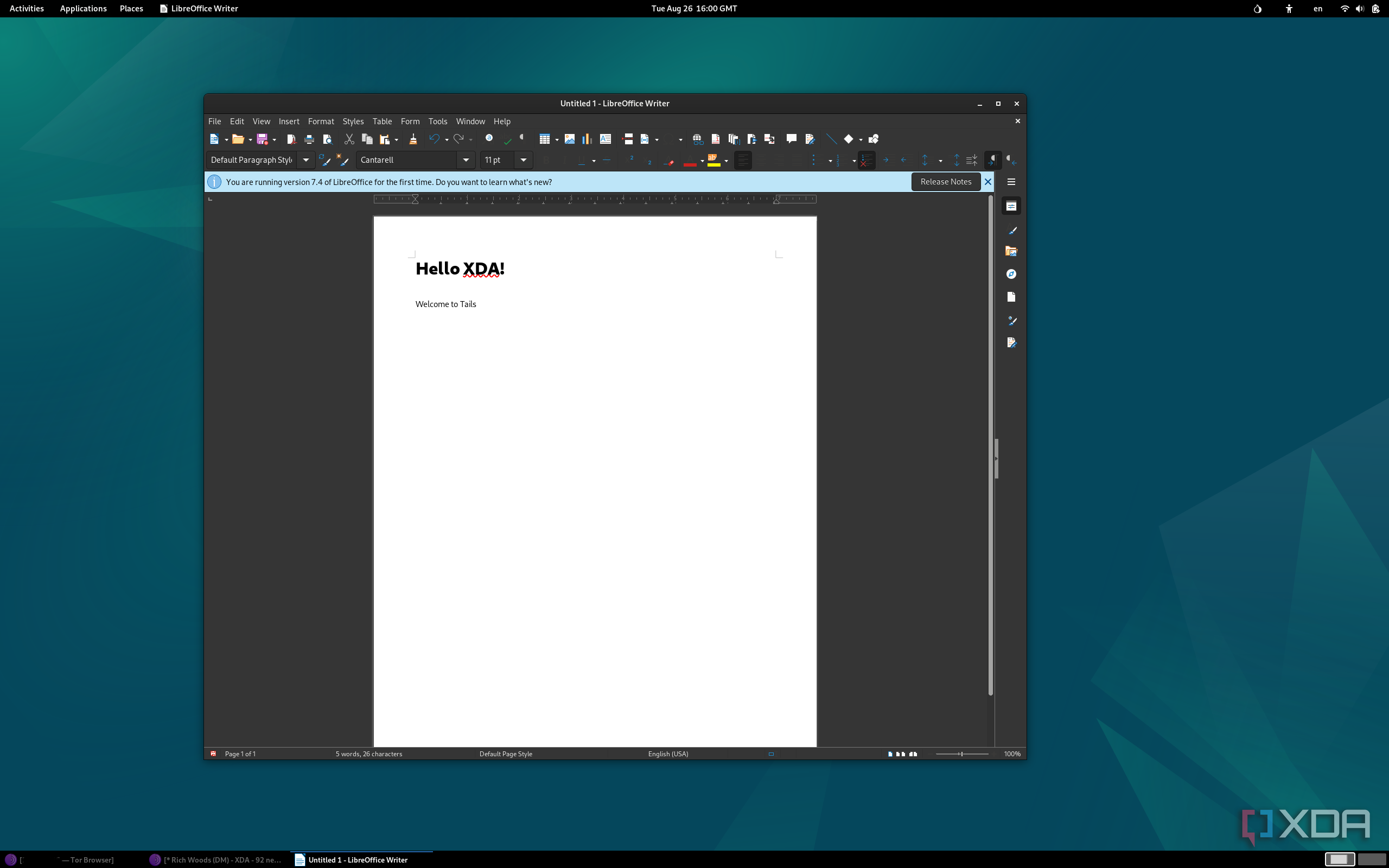 I tried daily-driving a privacy-focused portable Linux distro on a USB ...