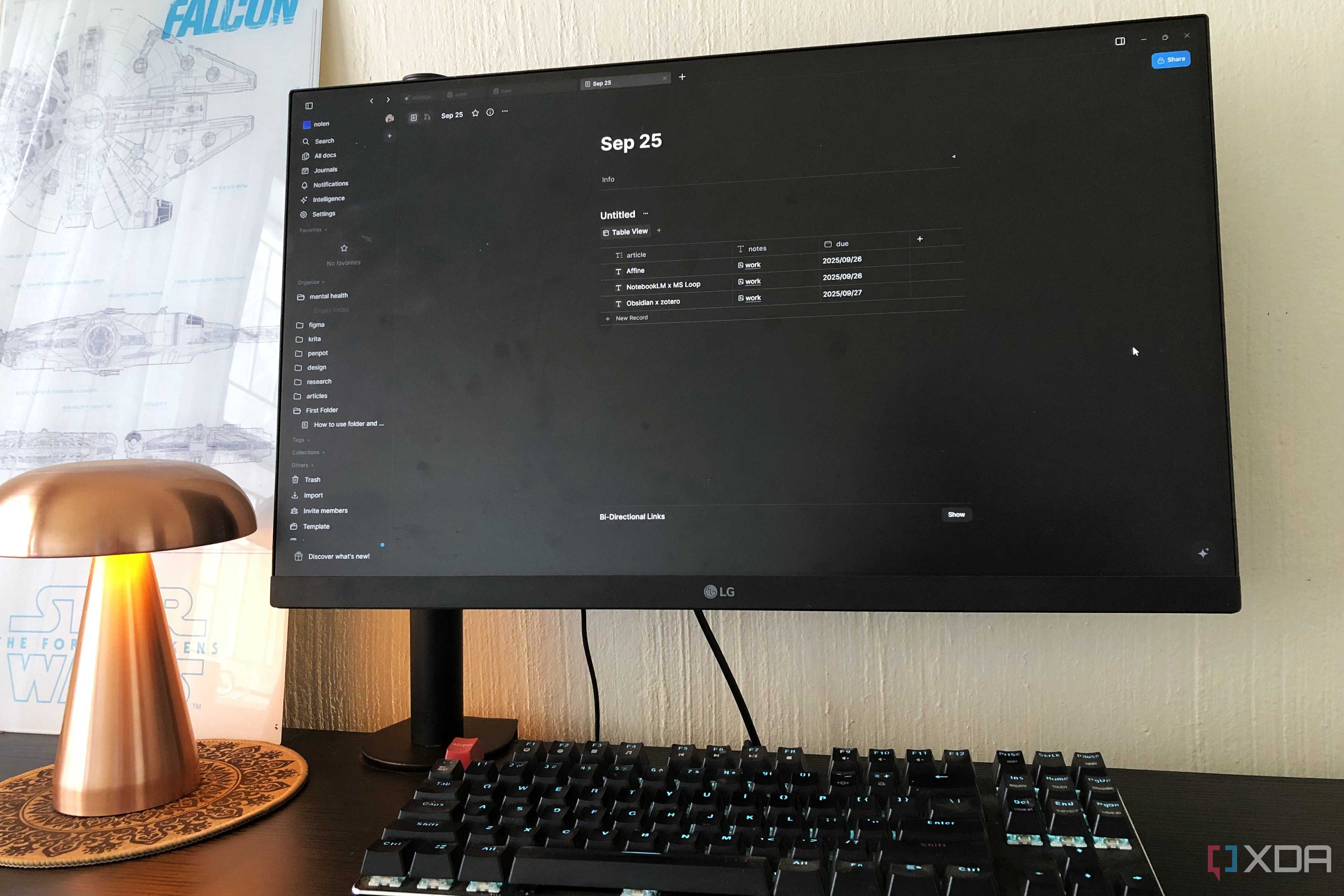 AFFiNE app on desktop pc, lamp in view