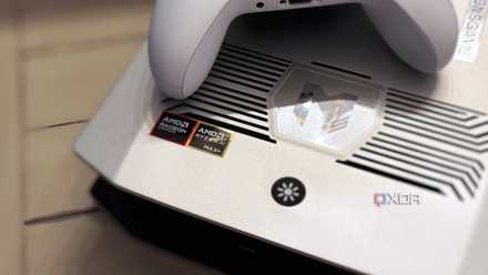 bosgame m5 mini pc with xbox controller